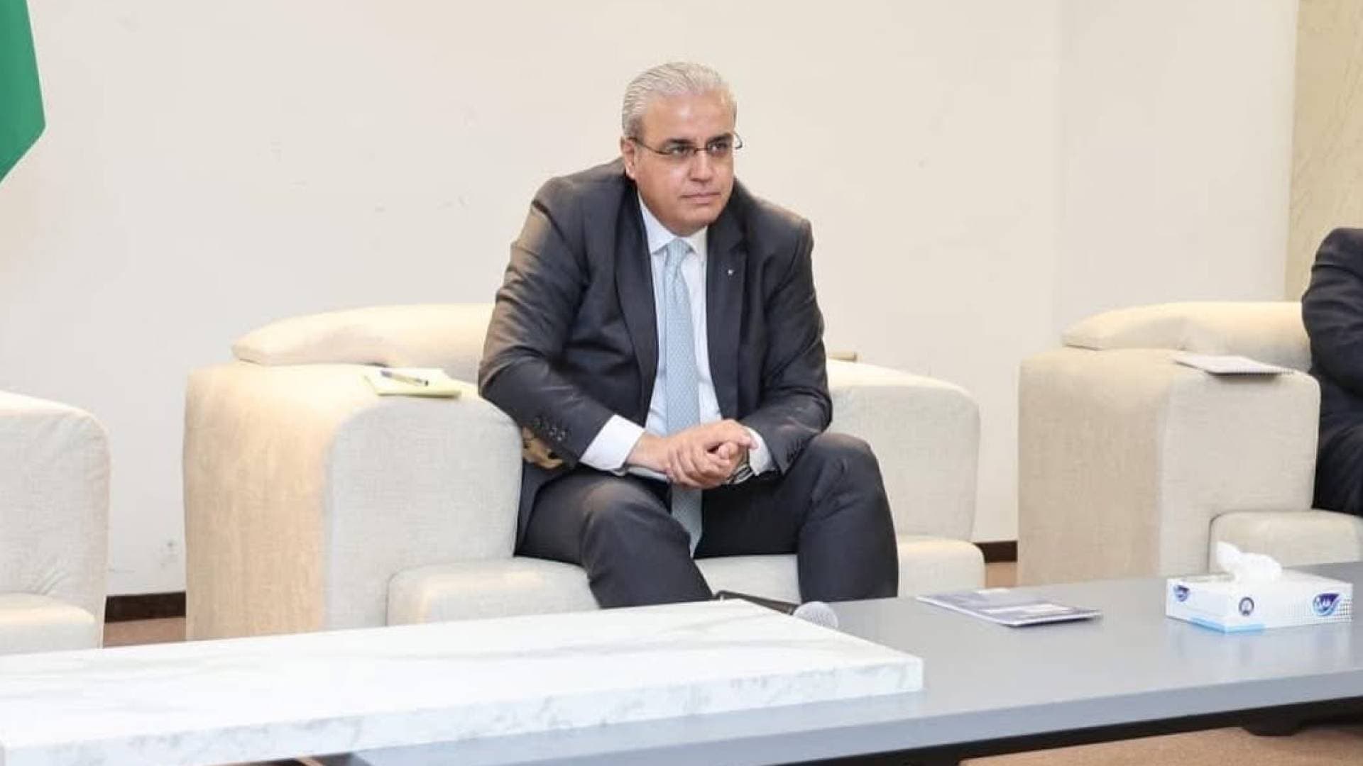 وزير الصحة: تخصيص الدوام المسائي وتوسيع خدمة تطبيق "حكيم" لحل مشكلة الأدوية المزمنة