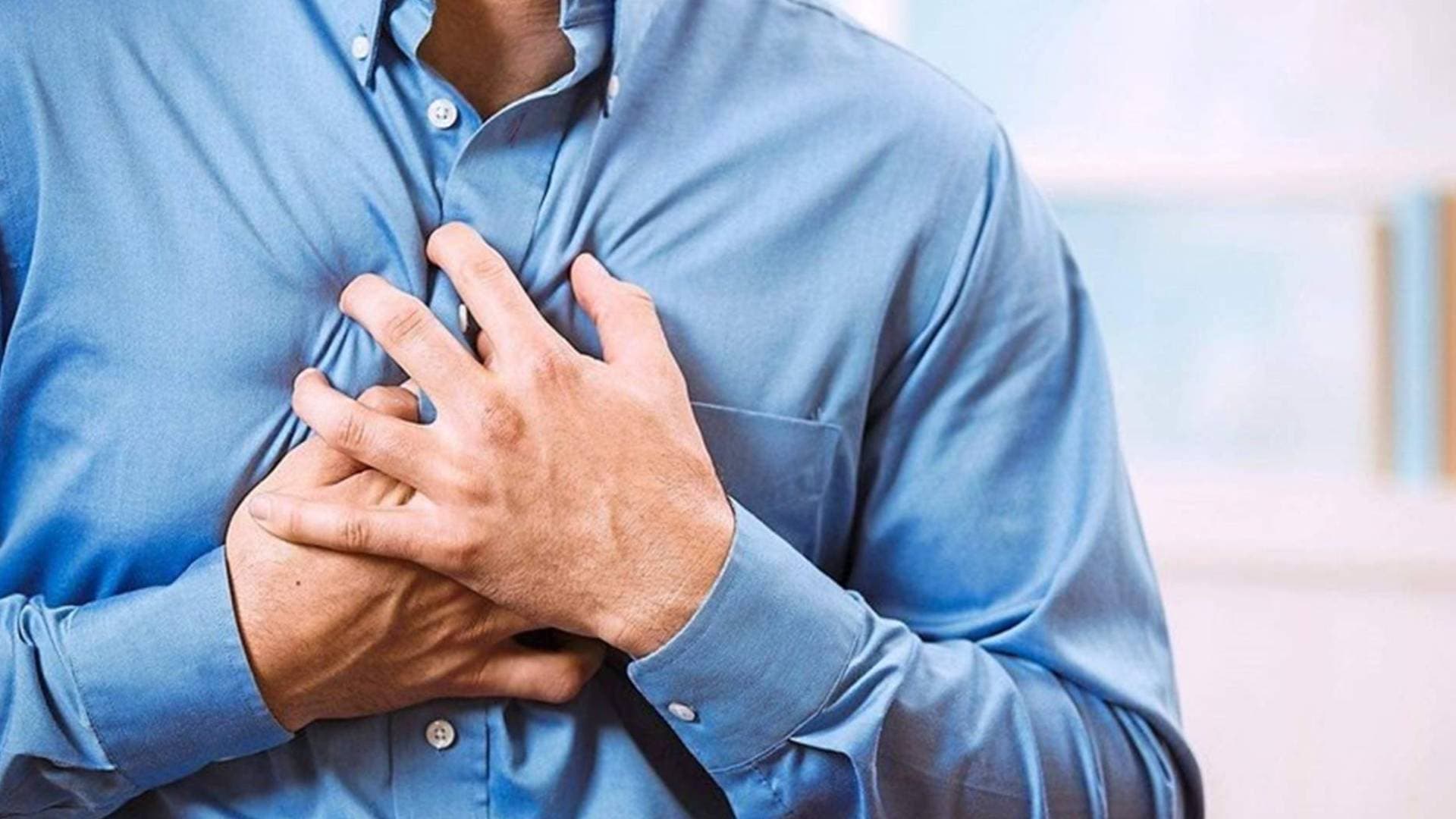 أزمات قلبية وجلطات تجتاح الشباب: أطباء يحذرون من "سموم العصر" ونقص النوم