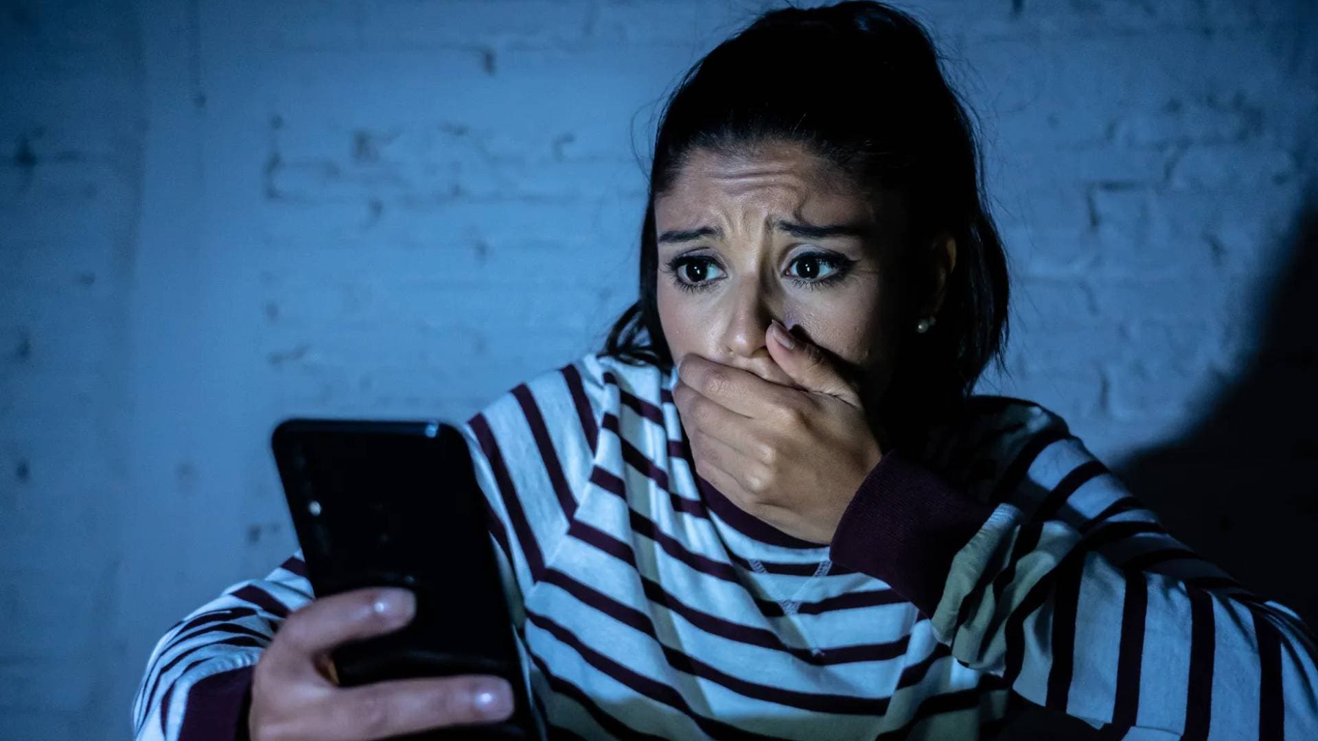"الجراح": العنف الرقمي "أداة إقصاء" للنساء سياسيا ويستدعي تحديثا تشريعيا عاجلا