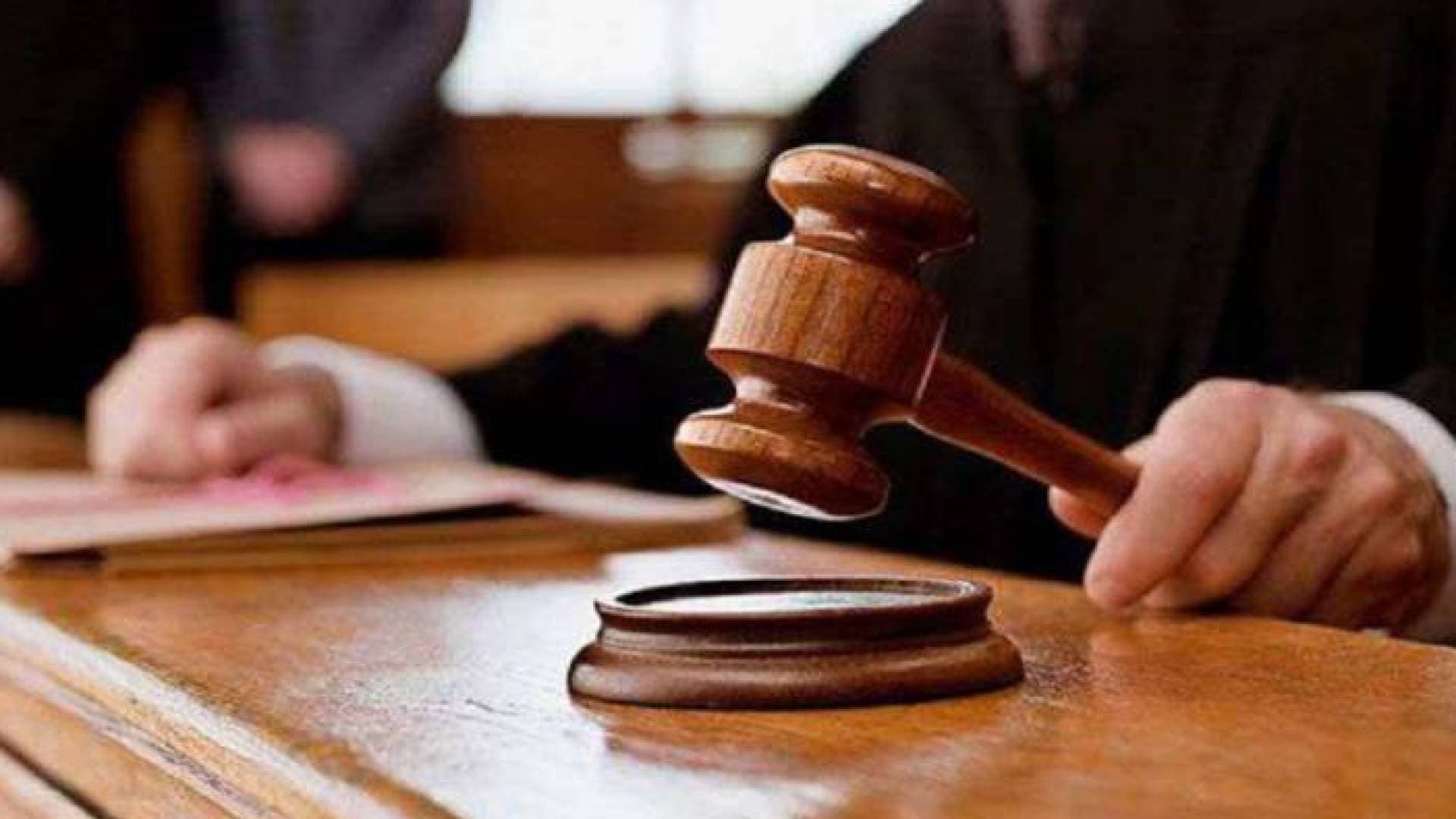 توقيف مدير سابق لجمعية مساعدات في "ماركا" بتهم الاختلاس واستثمار الوظيفة
