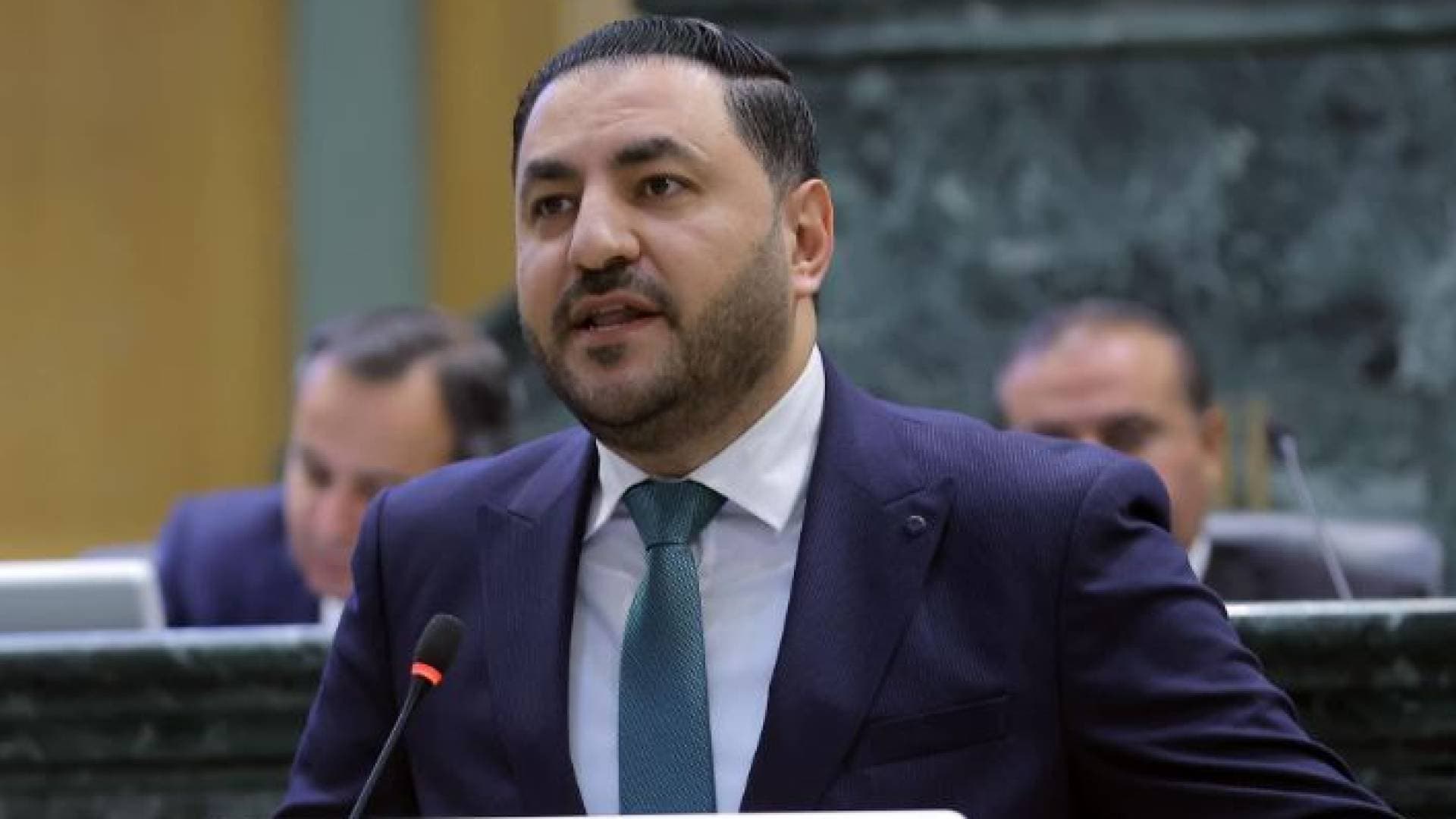 النائب ينال فريحات يطالب بحوار وطني حول شؤون الأسرة لمواجهة استسهال الطلاق