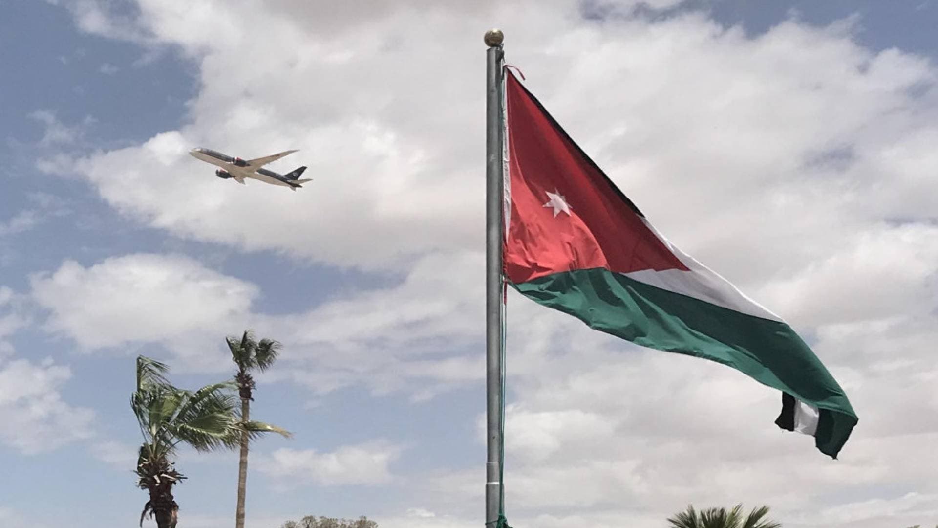 الأردن و"تيمور الشرقية" يبحثان فتح أجواء ورحلات مشتركة "عن بعد" خلال مؤتمر "آيكان 2025"