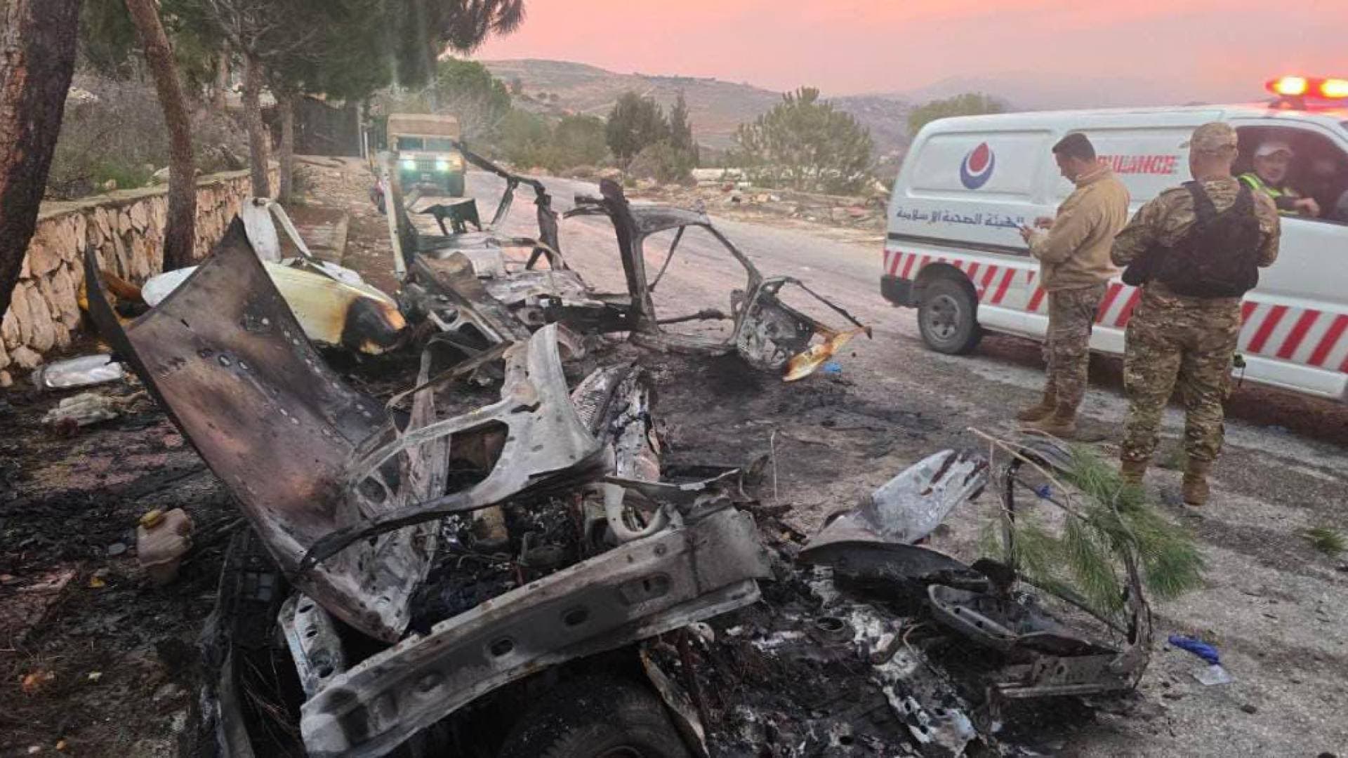 "الصحة اللبنانية": شهيدان و5 جرحى في غارتين للاحتلال على جنوب لبنان