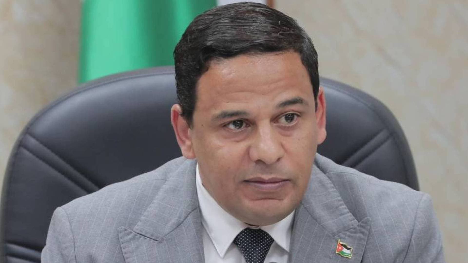 أبو هنية: مناقشة اتفاقيات التعدين حق مشروع والحسم قرار دستوري تحت قبة البرلمان
