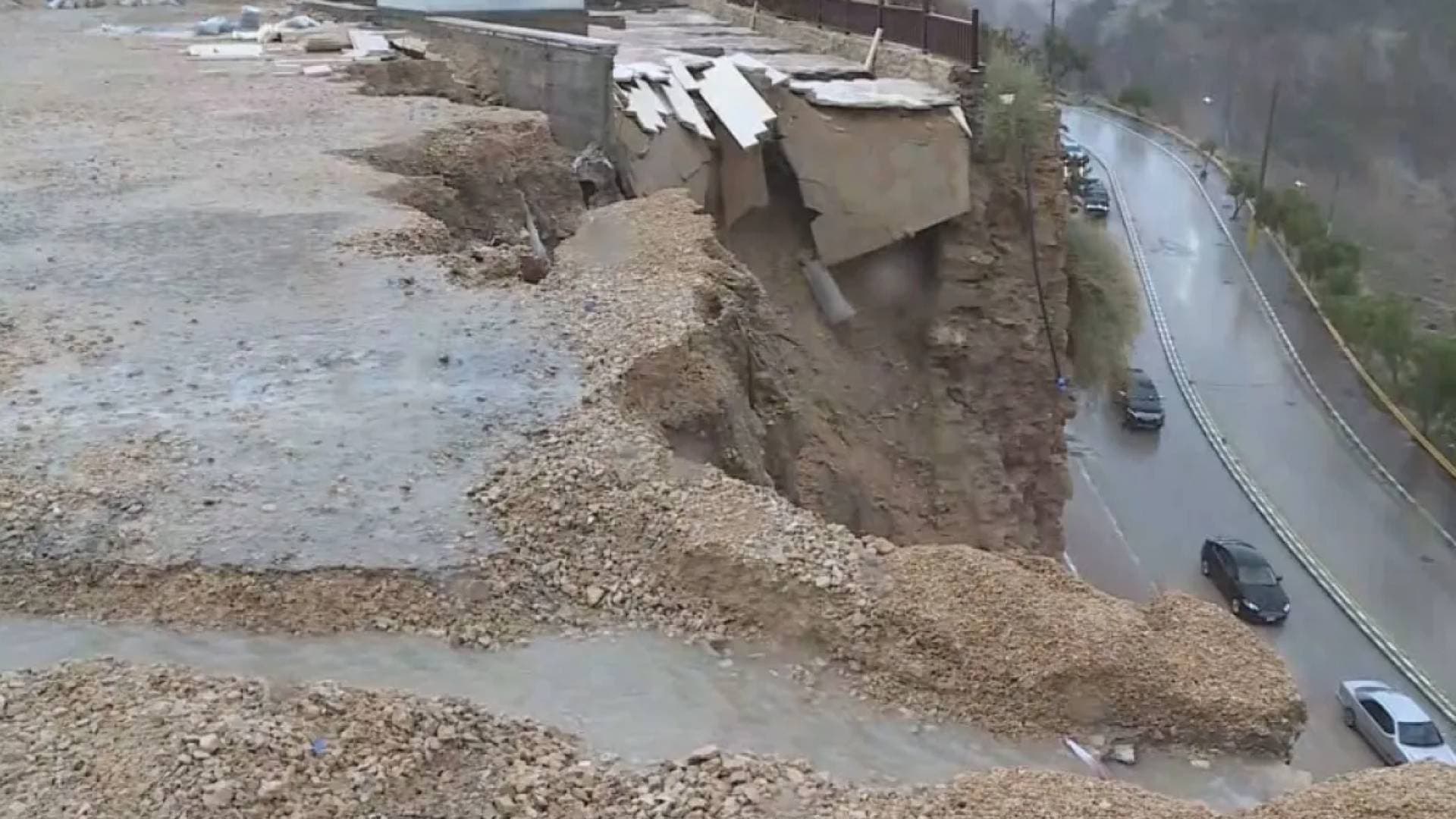 الأشغال": أمطار الكرك تجاوزت القدرة الاستيعابية للبنية التحتية