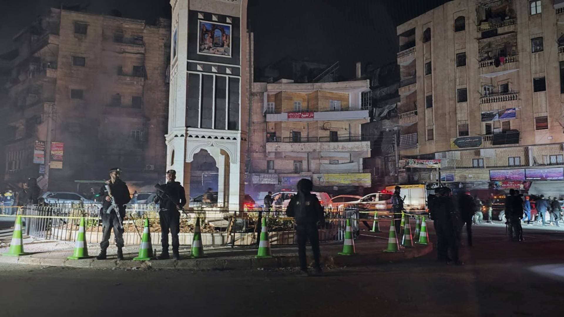 "هدنة الفجر".. الدفاع السورية توقف النار في حلب وتفتح ممرا آمنا لخروج المسلحين