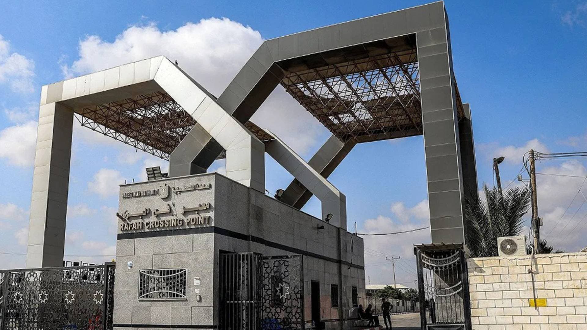 حماس: الاحتلال يقيد دخول المساعدات لغزة رغم دخول الاتفاق مرحلته الثانية