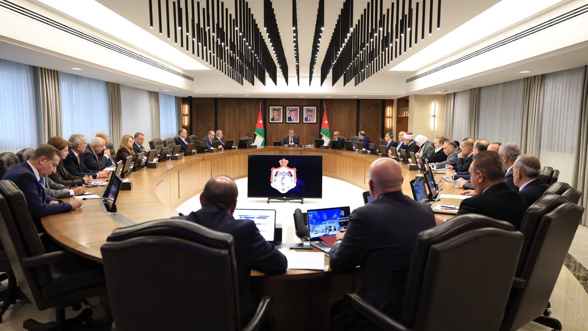 مصادر لرؤيا: الحكومة أدخلت تعديلات جديدة على مشروع قانون الضمان الاجتماعي -فيديو