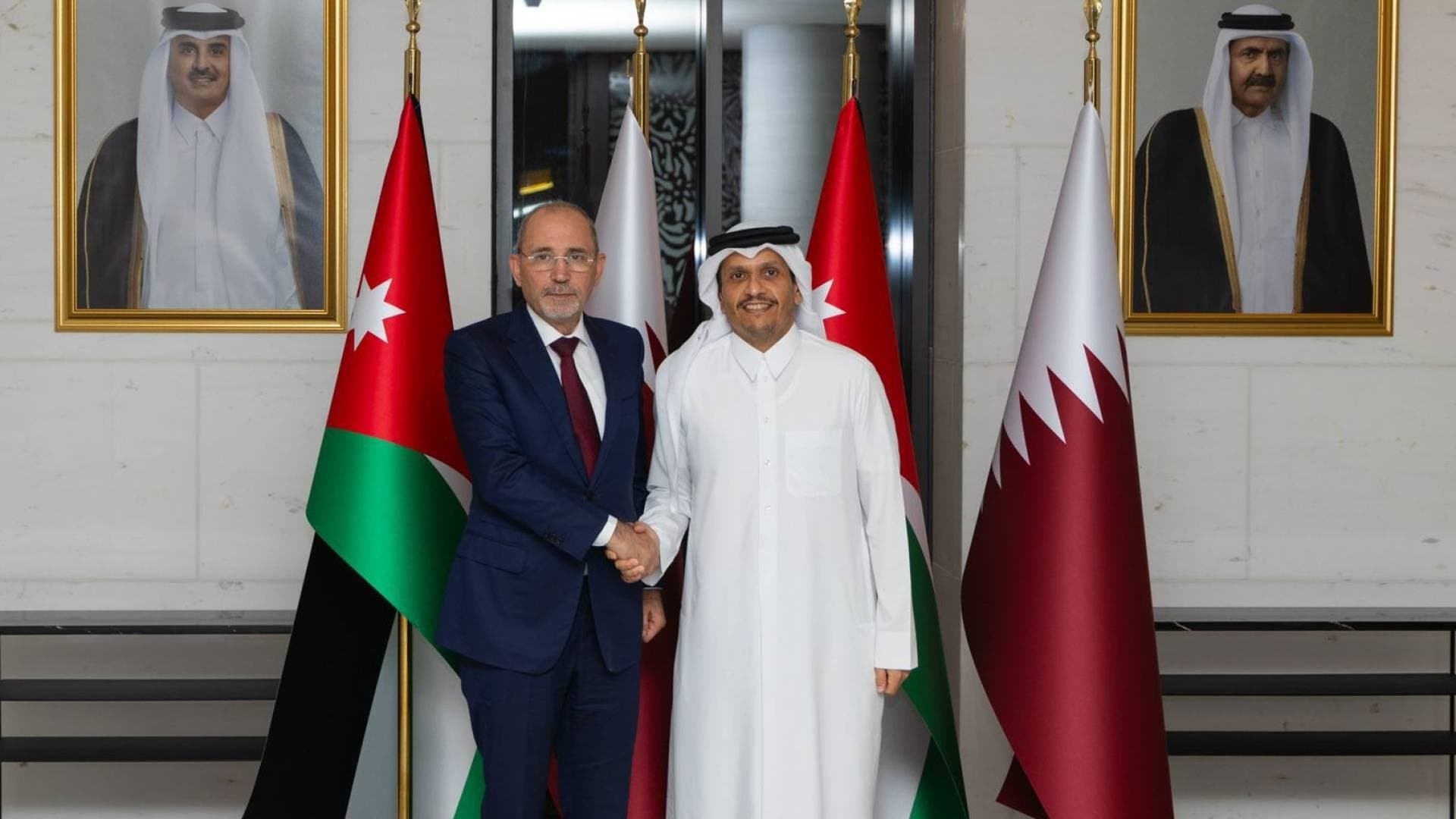 الأردن وقطر يدينان الاعتداءات الإيرانية ويؤكدان التضامن المطلق في مواجهة التهديدات