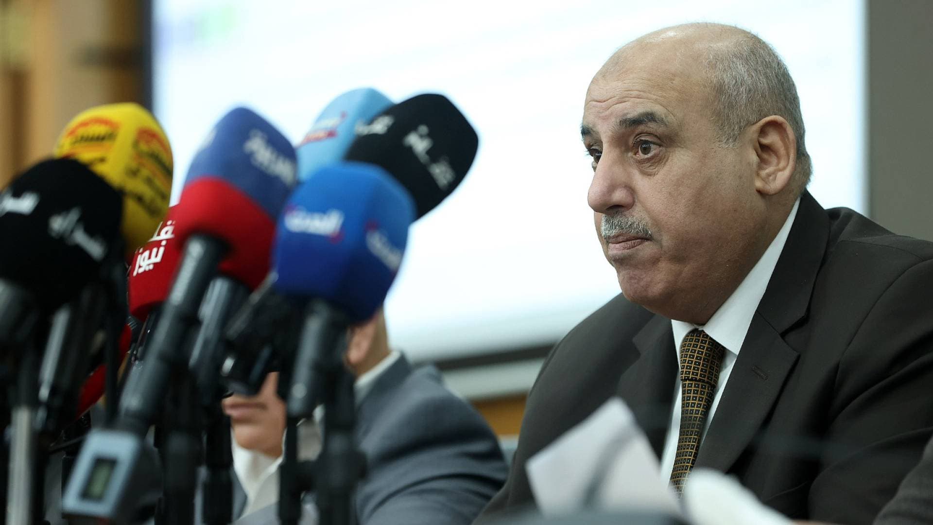 القاضي: الوطن يمر بظروف أمنية دقيقة تستوجب من الجميع التكاتف والتعاون