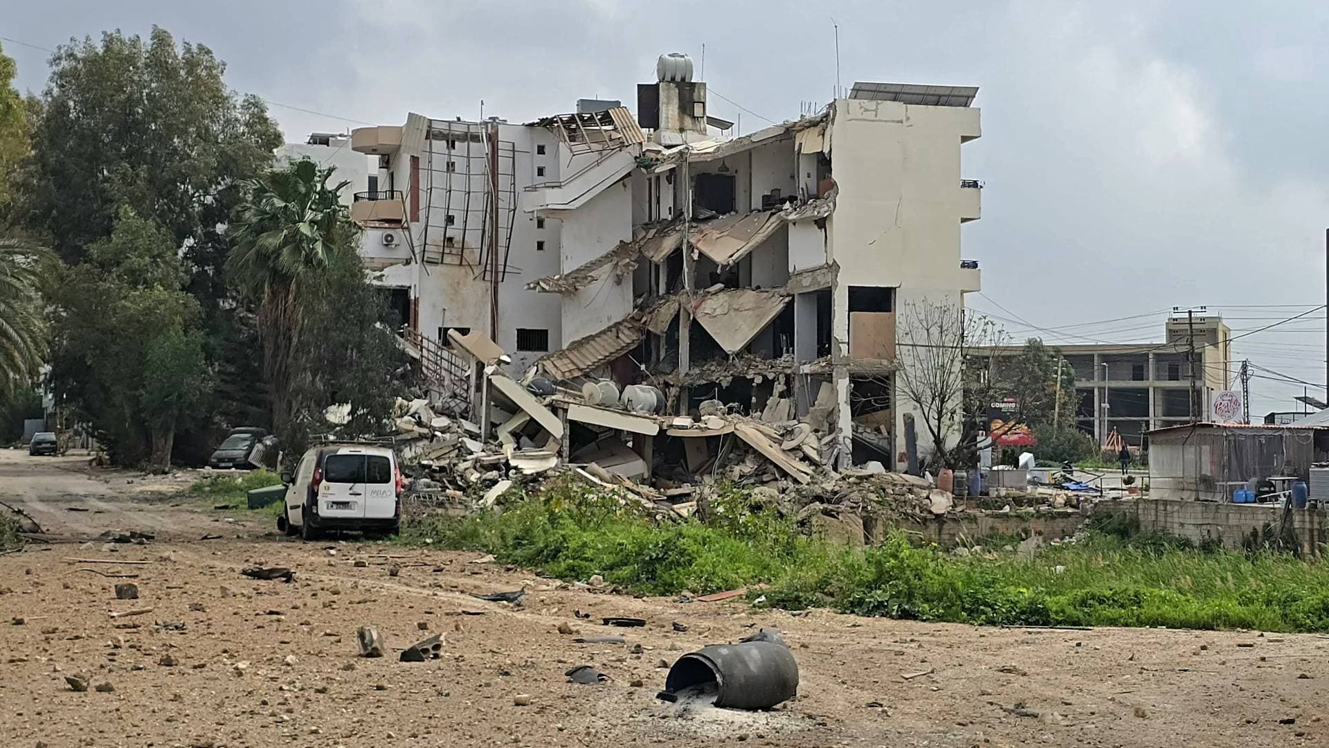 المجلس الأوروبي يستنفر لاحتواء التصعيد: إدانة لـ "حزب الله" وطهران.. ودعم لبسط سيادة الجيش اللبناني