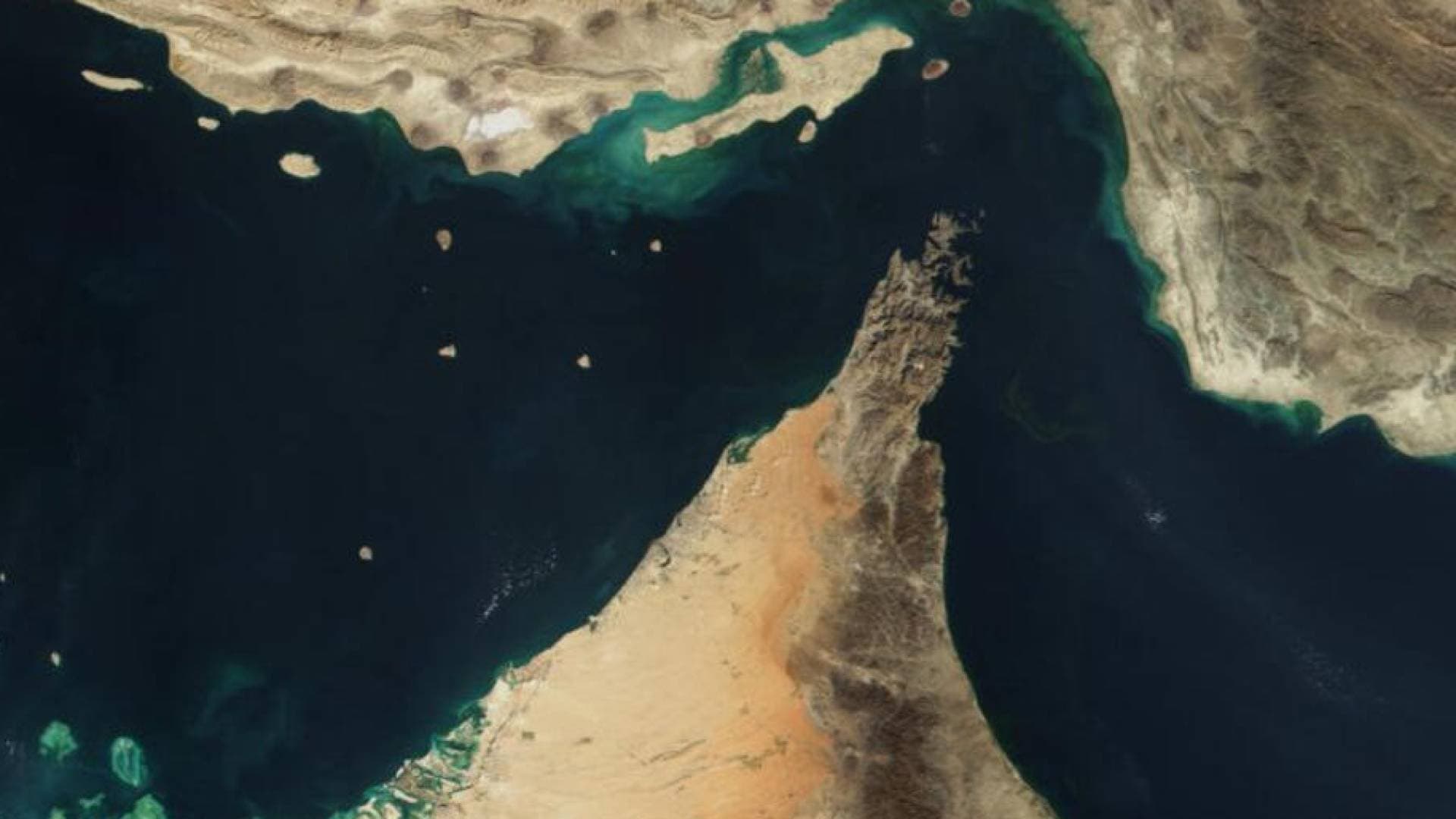 تحالف دولي يضم 22 دولة يستعد لكسر الحصار الإيراني وتأمين مضيق هرمز عسكريا