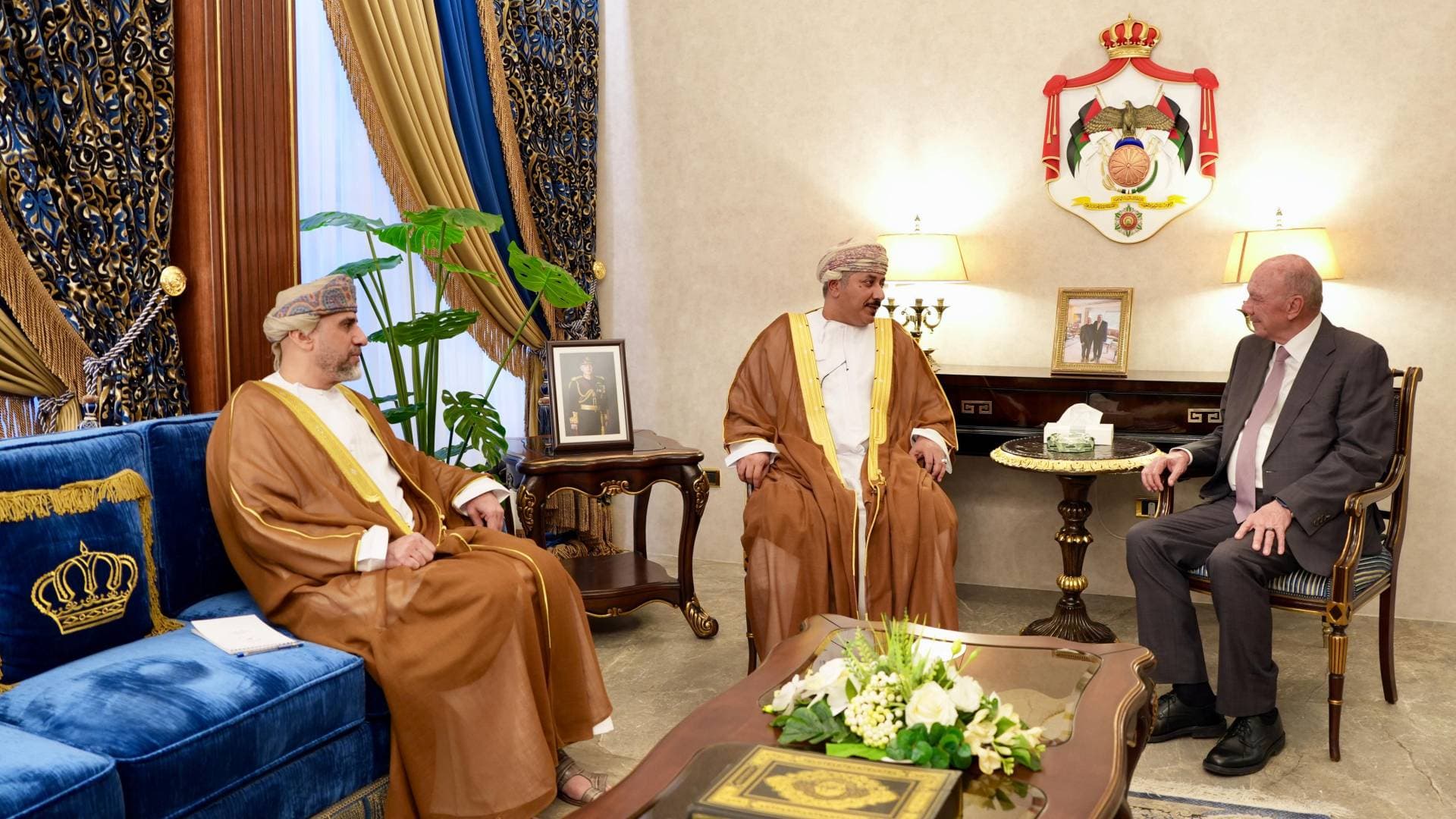 الفايز يلتقي سفيري المملكة العربية السعودية وسلطنة عمان