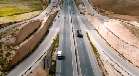 بدء أعمال صيانة شارع الـ 100 ضمن مشروع تأهيل طرق في إقليم الوسط