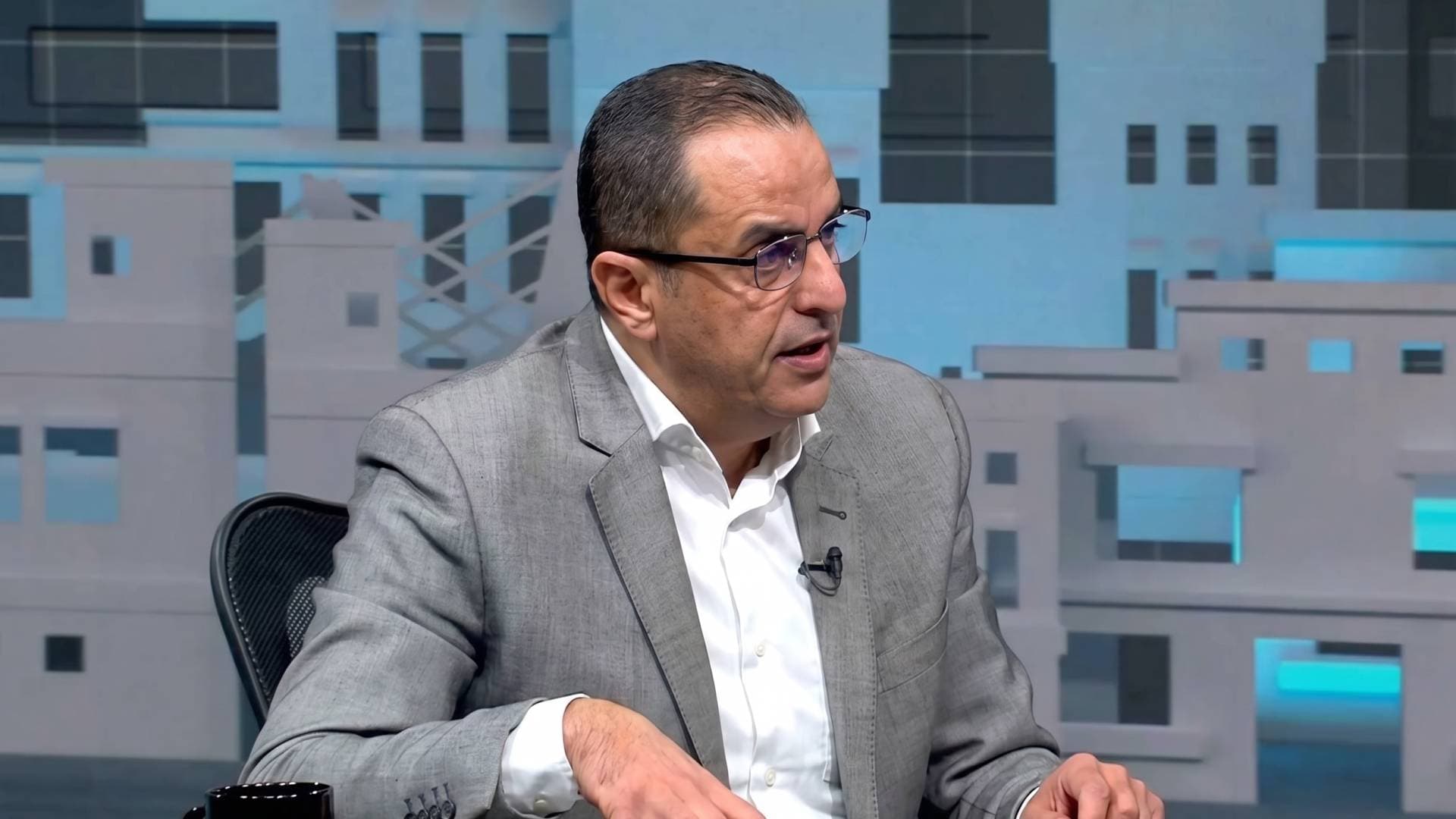 أبو زيد لـ "نبض البلد": واشنطن تشن حرب "خنق مالي" بآليات عسكرية.. والحصار يهدد بإغلاق آبار النفط الإيرانية تلقائيا.. فيديو