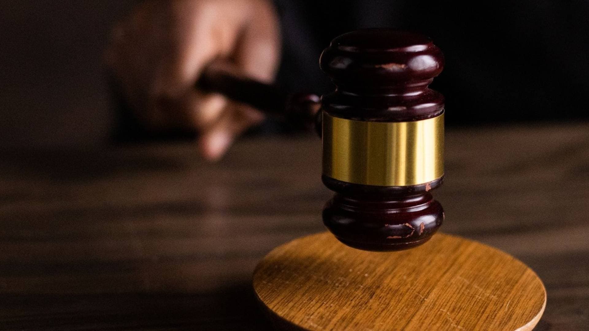 هيئة مكافحة الفساد: توقيف مدير منطقة بأمانة عمان واثنين آخرين 15 يوما بجناية الرشوة