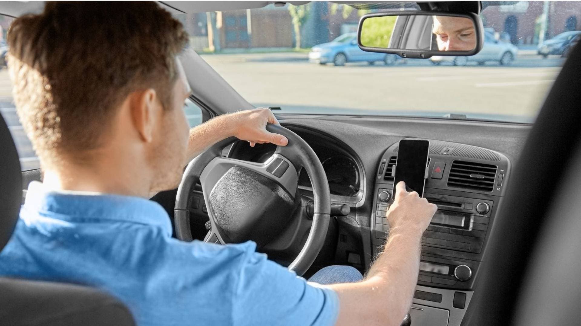 هيئة النقل: إجراءات رادعة لضبط تطبيقات النقل الذكية المخالفة وحماية قطاع الركاب