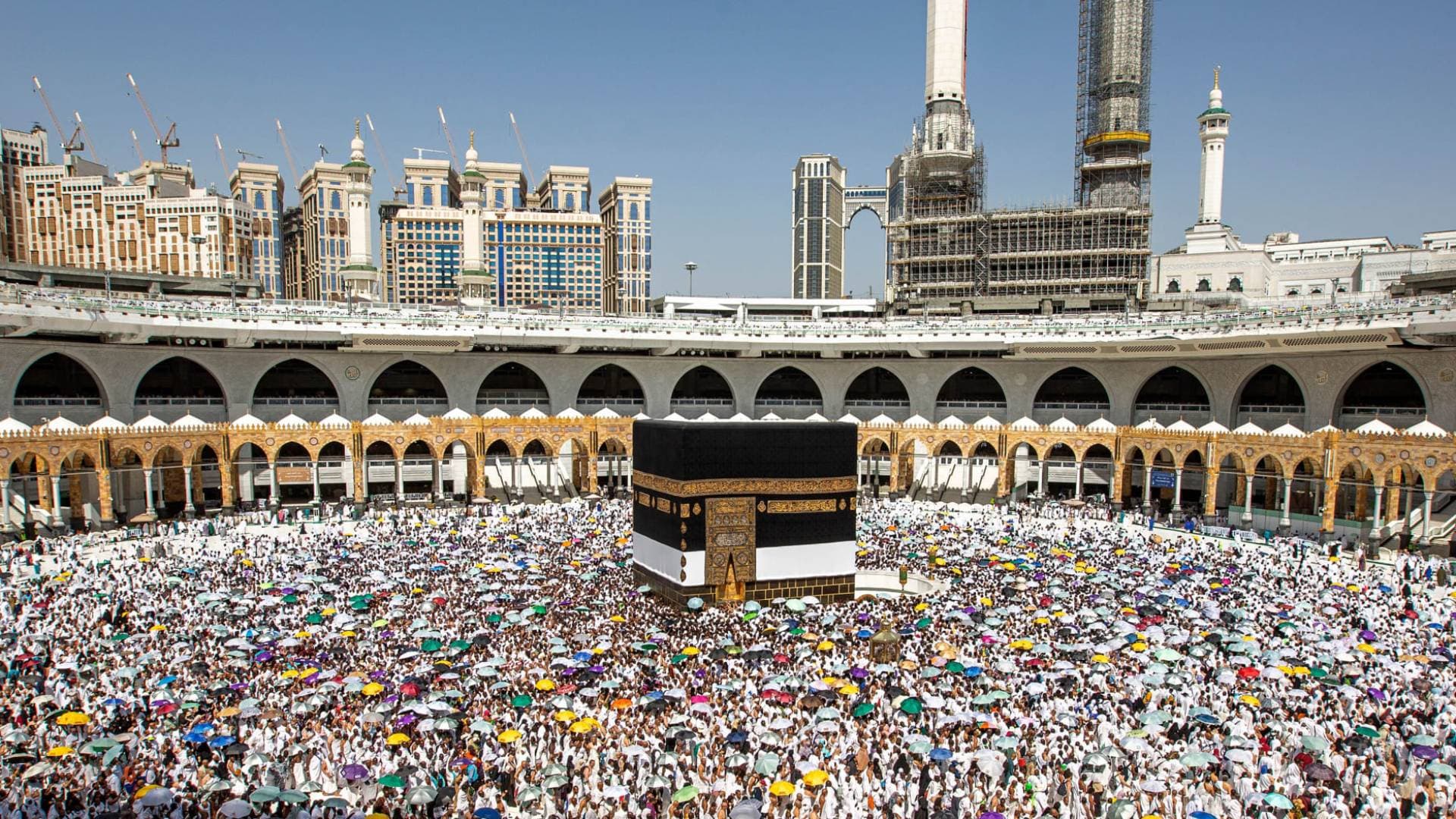 طقس العرب يحذر من سحب رعدية ماطرة وأجواء شديدة الحرارة في مكة والمشاعر
