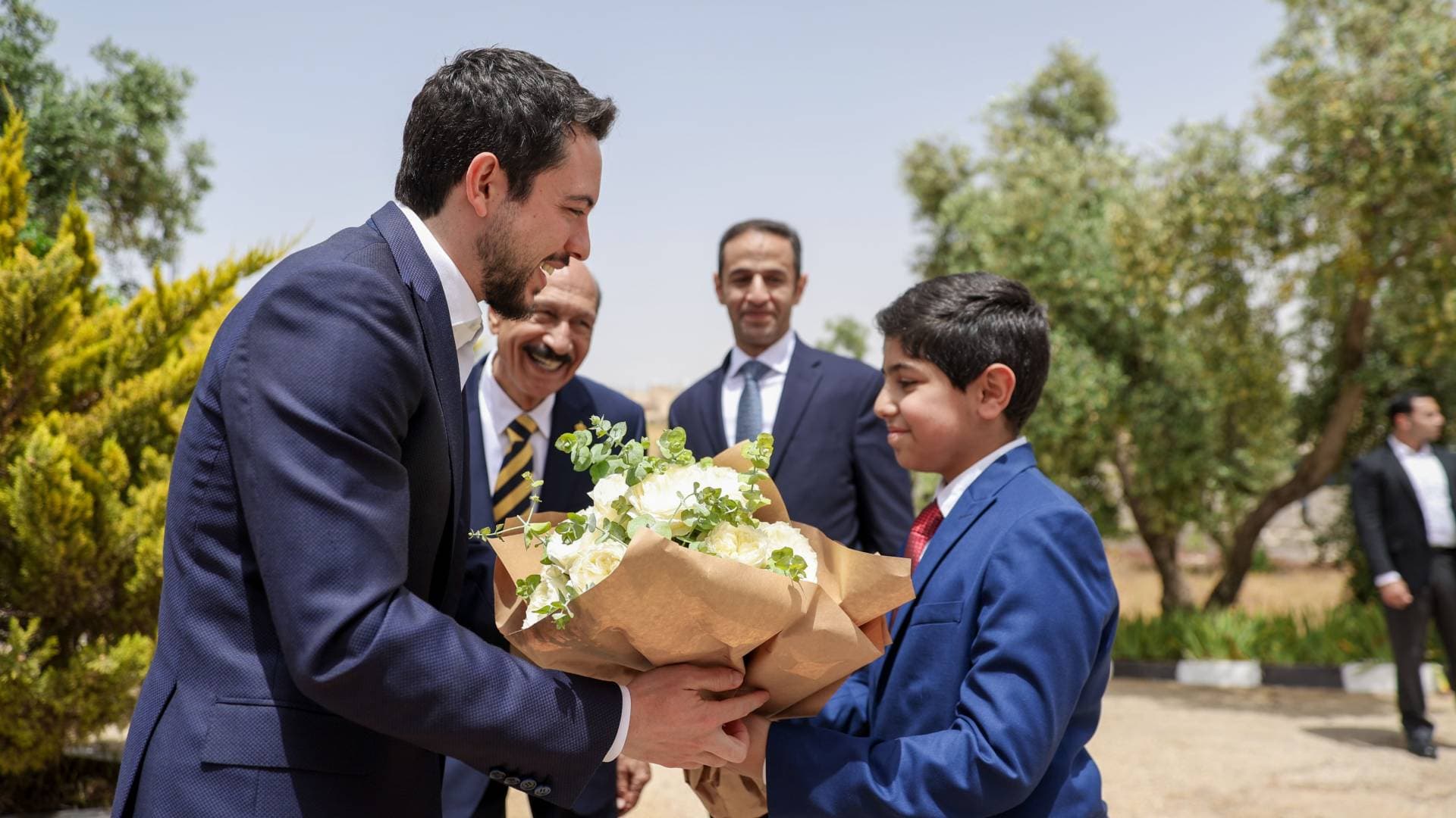 ولي العهد يلتقي وجهاء وممثلين عن عشائر العجارمة في ناعور