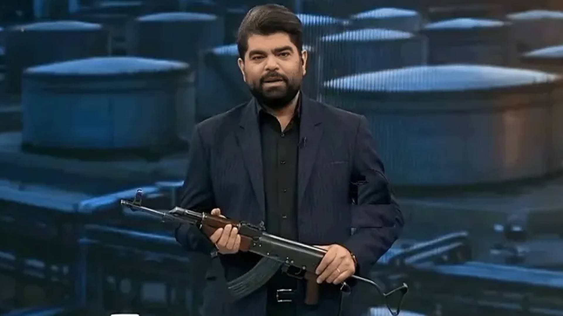 من الشاشة إلى الثكنة.. عسكرة الإعلام الرسمي في إيران تثير جدلا واسعا وأزمة ثقة مع الجمهور