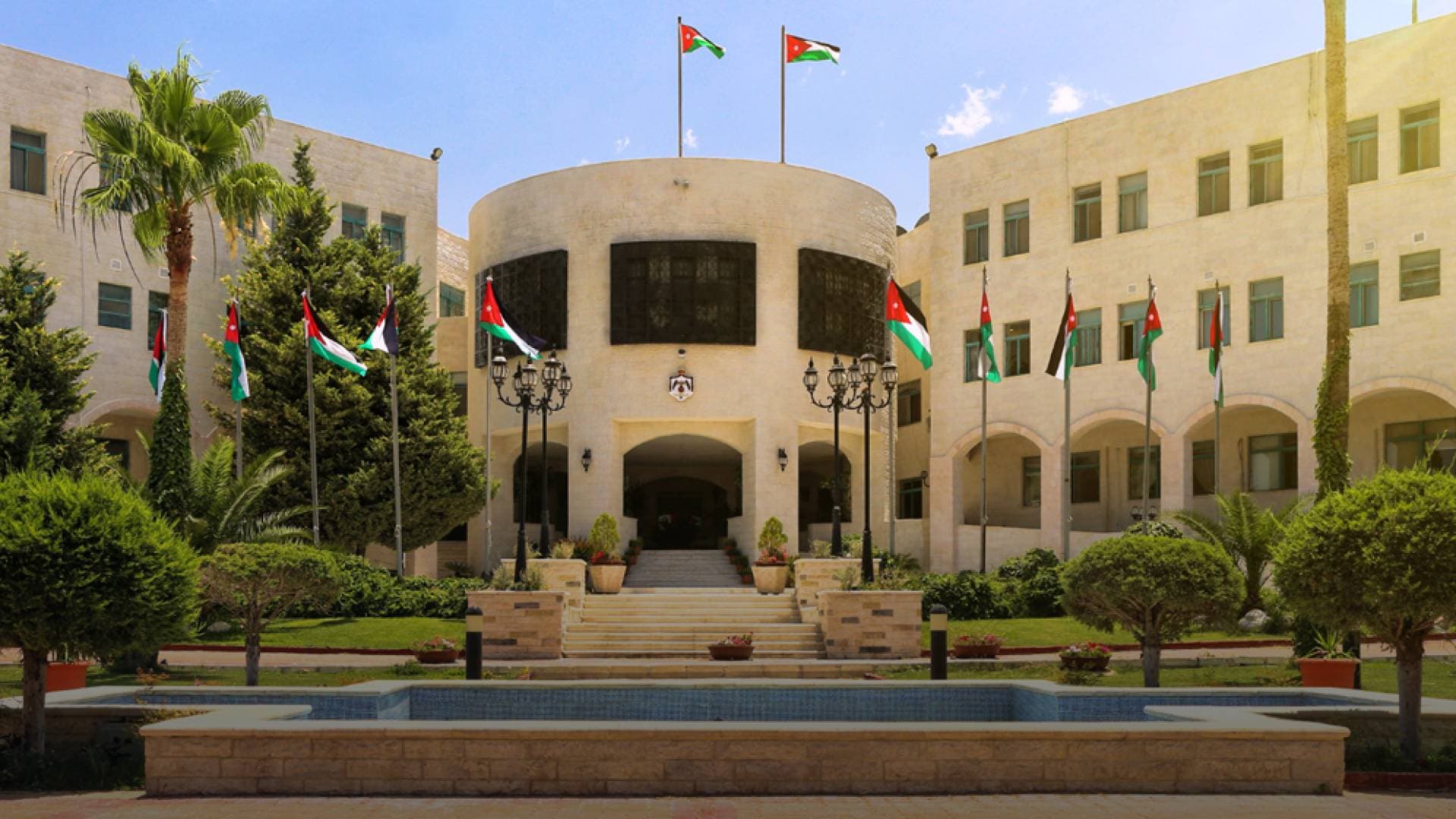 الخارجية: الأردن يدين اقتحامات المتطرفين للأقصى ومحاولة تدنيسه بالقرابين