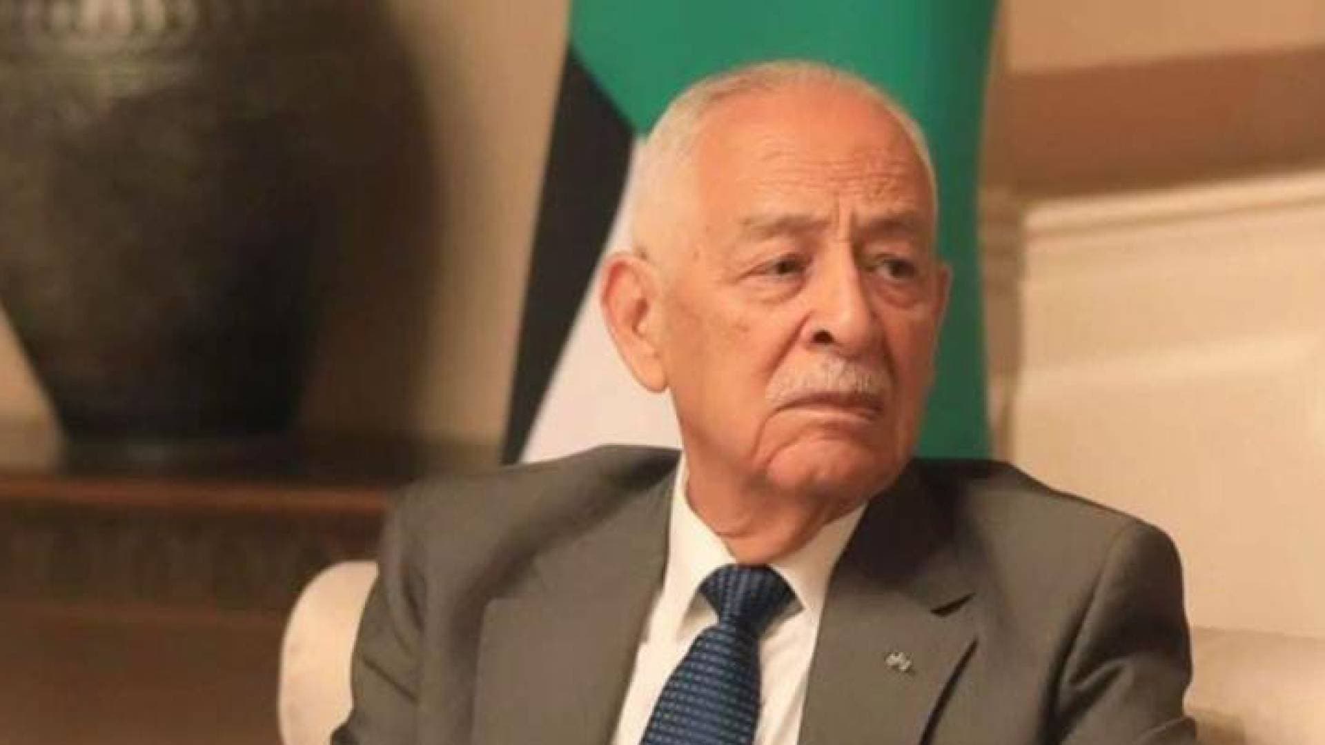 مندوبا عن الملك وولي العهد.. العيسوي يعزي آل خاطر وشكري