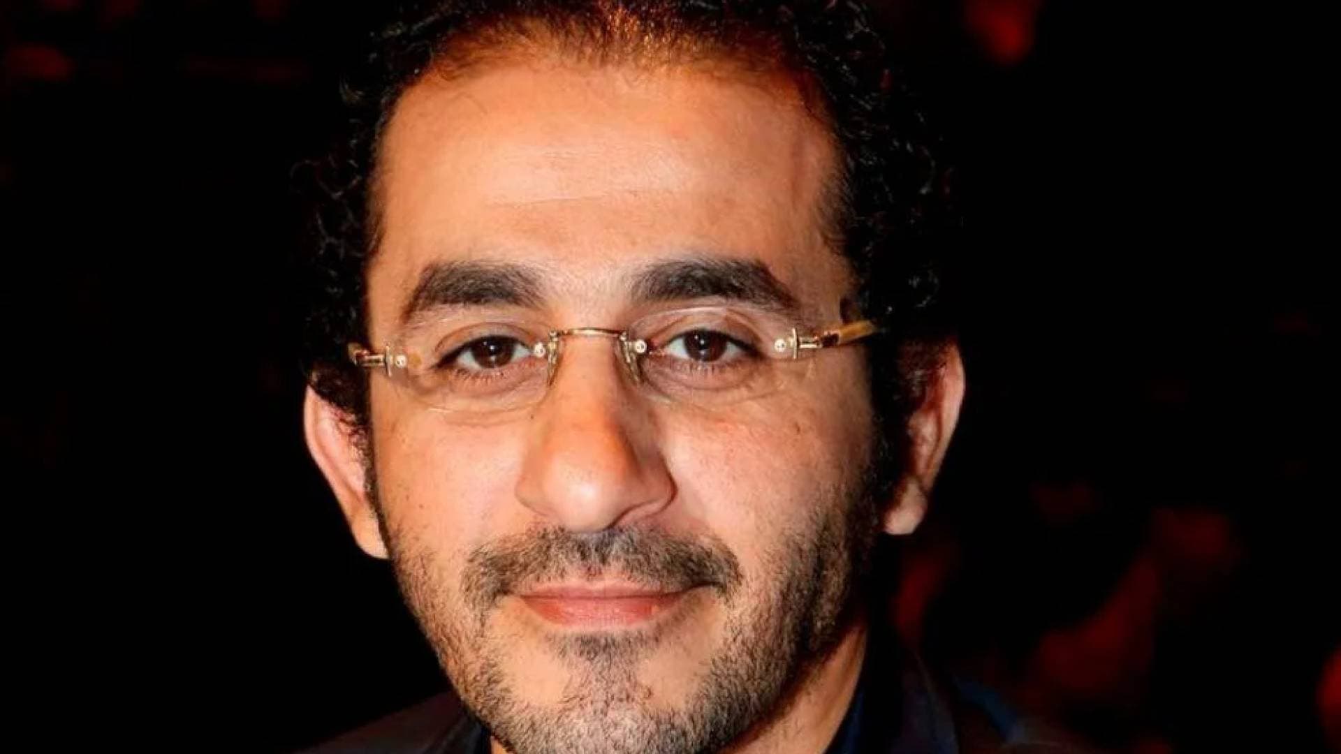 وفاة والدة الفنان أحمد حلمي بعد تراجع حالتها الصحية في الساعات الأخيرة