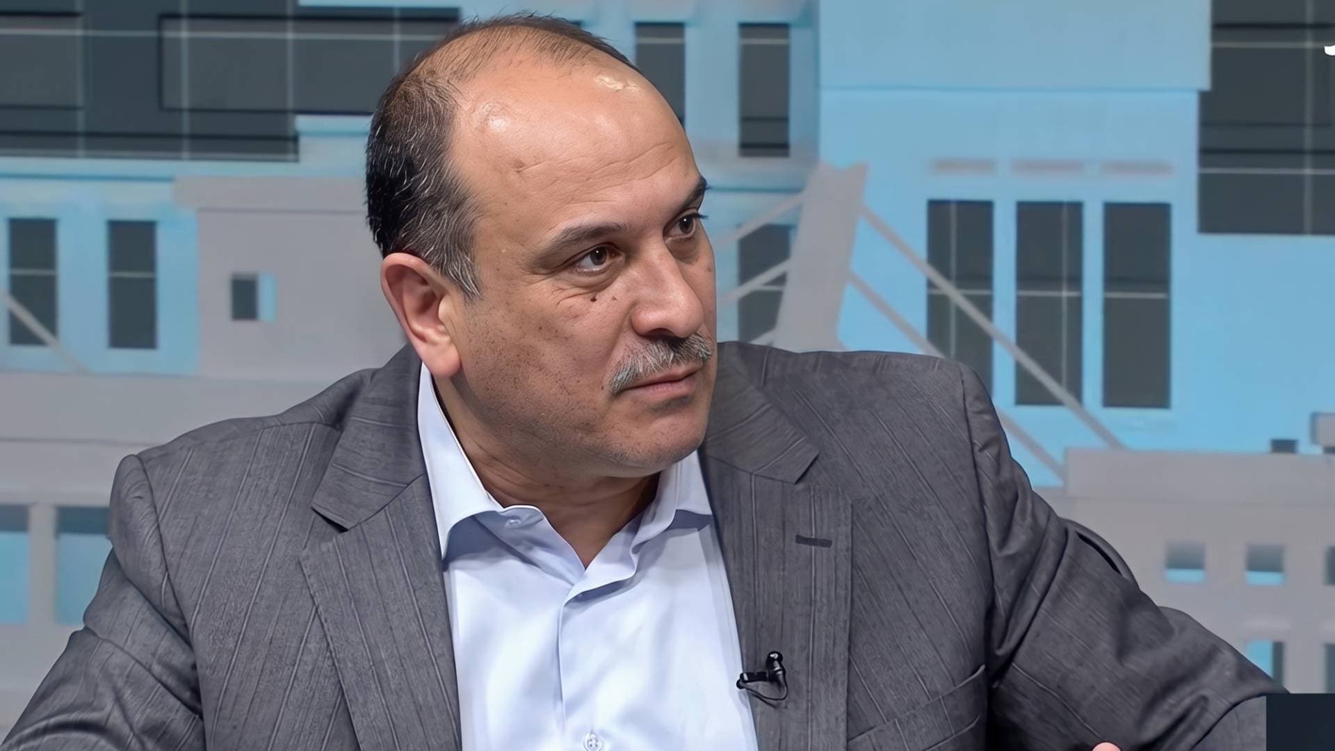 بالفيديو.. العين عمر العياصرة لـ"نبض البلد": السوشال ميديا باتت صانعا للقرار بأنصاف المعلومات.. والحكومات ضعفت أمامها