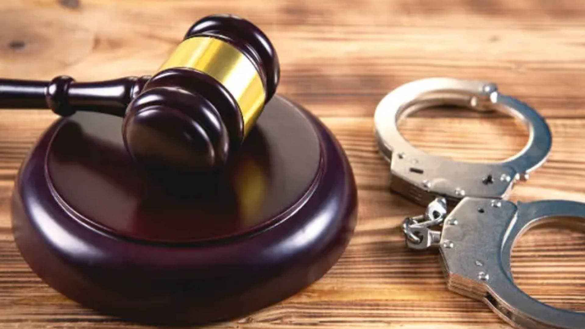 "جنايات عمان" تسدل الستار على قضية مضيفة بار: فخ "العقد المزعوم" والزواج المزيف وإنهاء الحمل