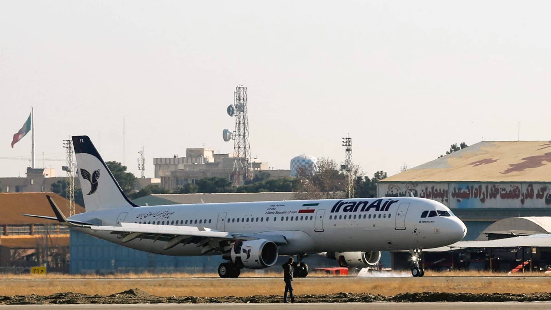 هيئة الملاحة الجوية الإيرانية تعلن إلغاء جميع الرحلات الداخلية حتى إشعار آخر