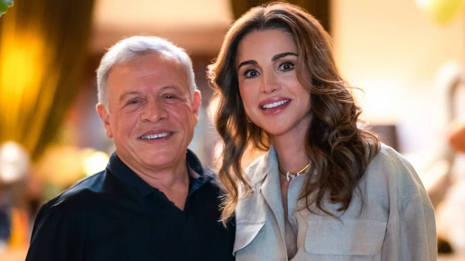 الملكة رانيا العبدالله للملك عبدالله الثاني: كل عام وأنت أجمل ما يزين الحياة.. أنا ممتن لكل منعطف قادني إليك.. عيد زواج سعيد يا جلالة الملك