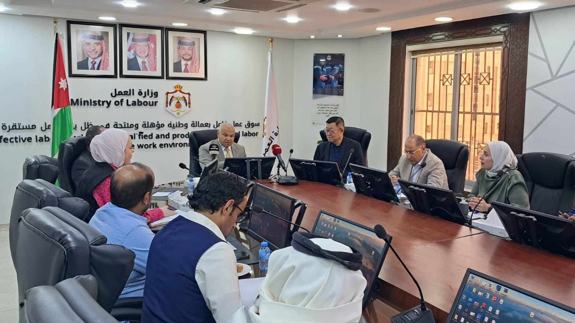 إنشاء مصنع ألبسة جديد في معان لتشغيل 400 أردني بدعم حكومي يبلغ 1.8 مليون دينار