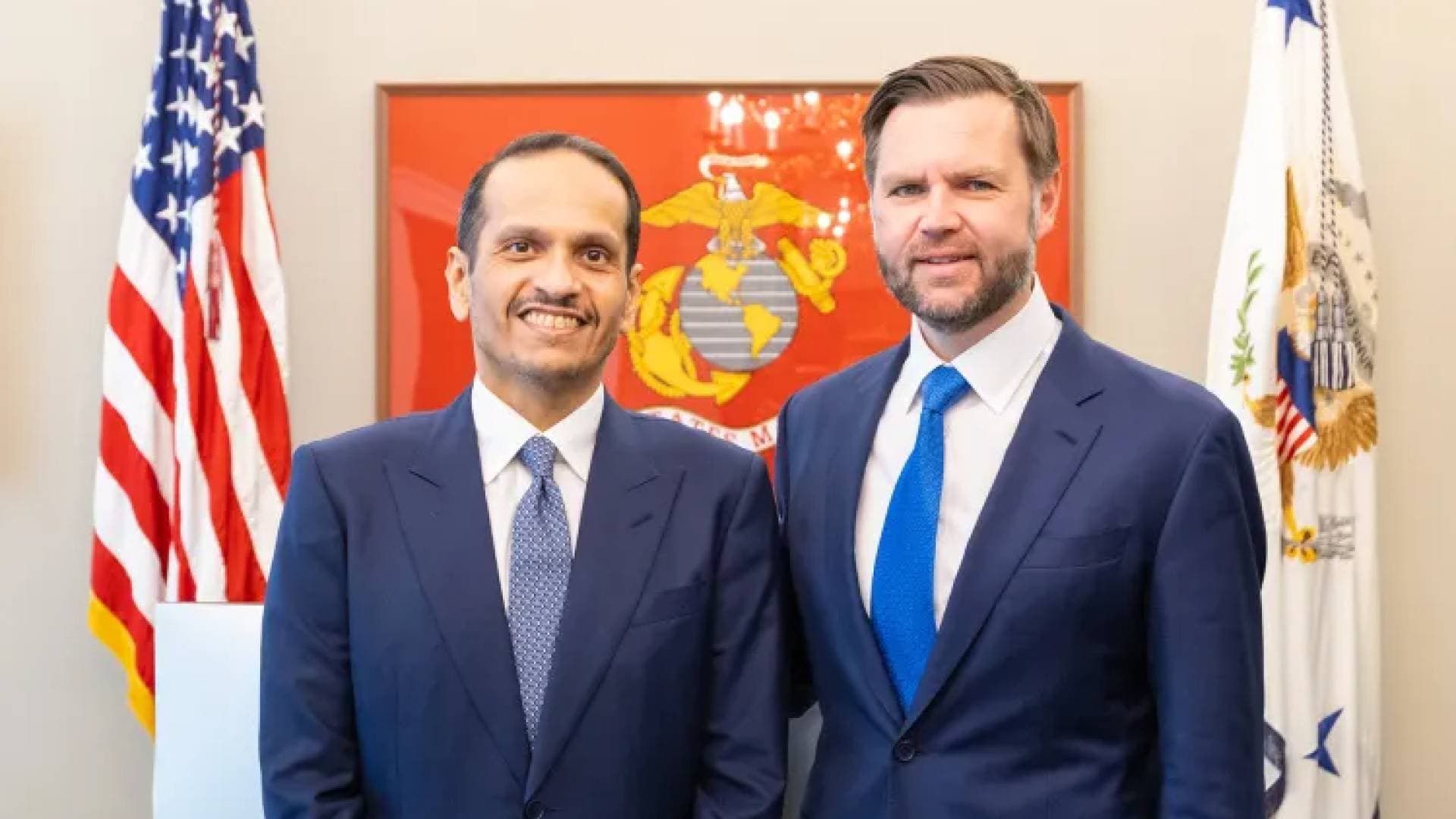 رئيس الوزراء القطري والقيادة الأمريكية يبحثون مع الرئيس اللبناني تثبيت التهدئة