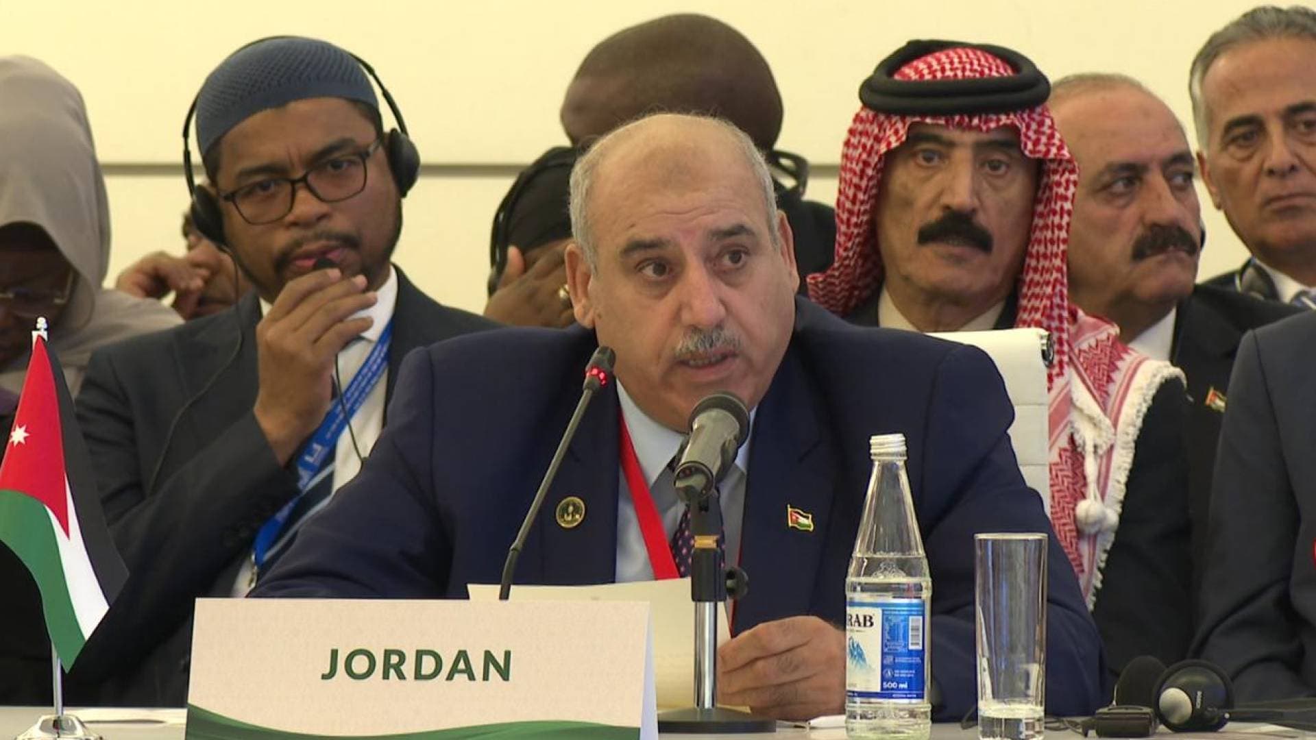 برلمانات الدول الإسلامية تؤكد دور الوصاية الهاشمية على المقدسات وتتمسك بحل الدولتين