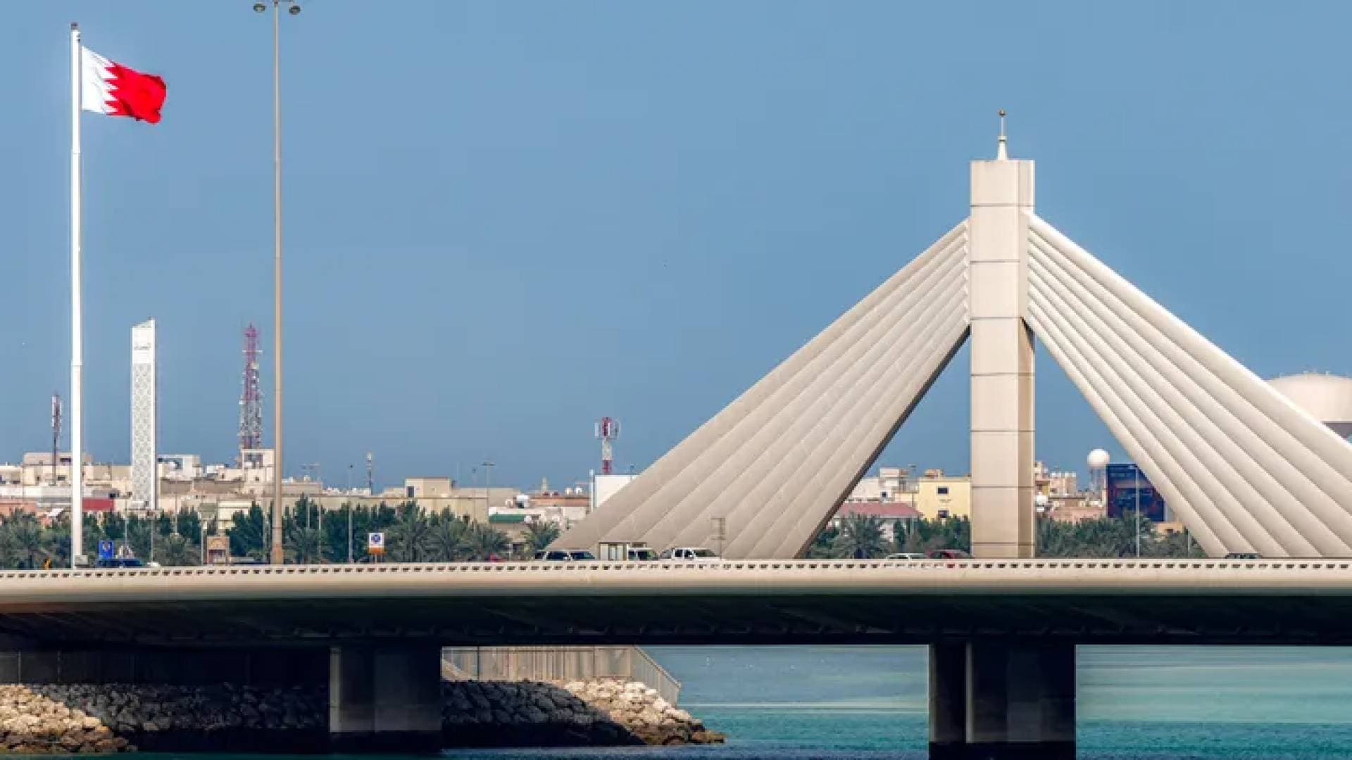 البحرين تدين بأشد العبارات هجمات المسيرات الإيرانية على أراضيها