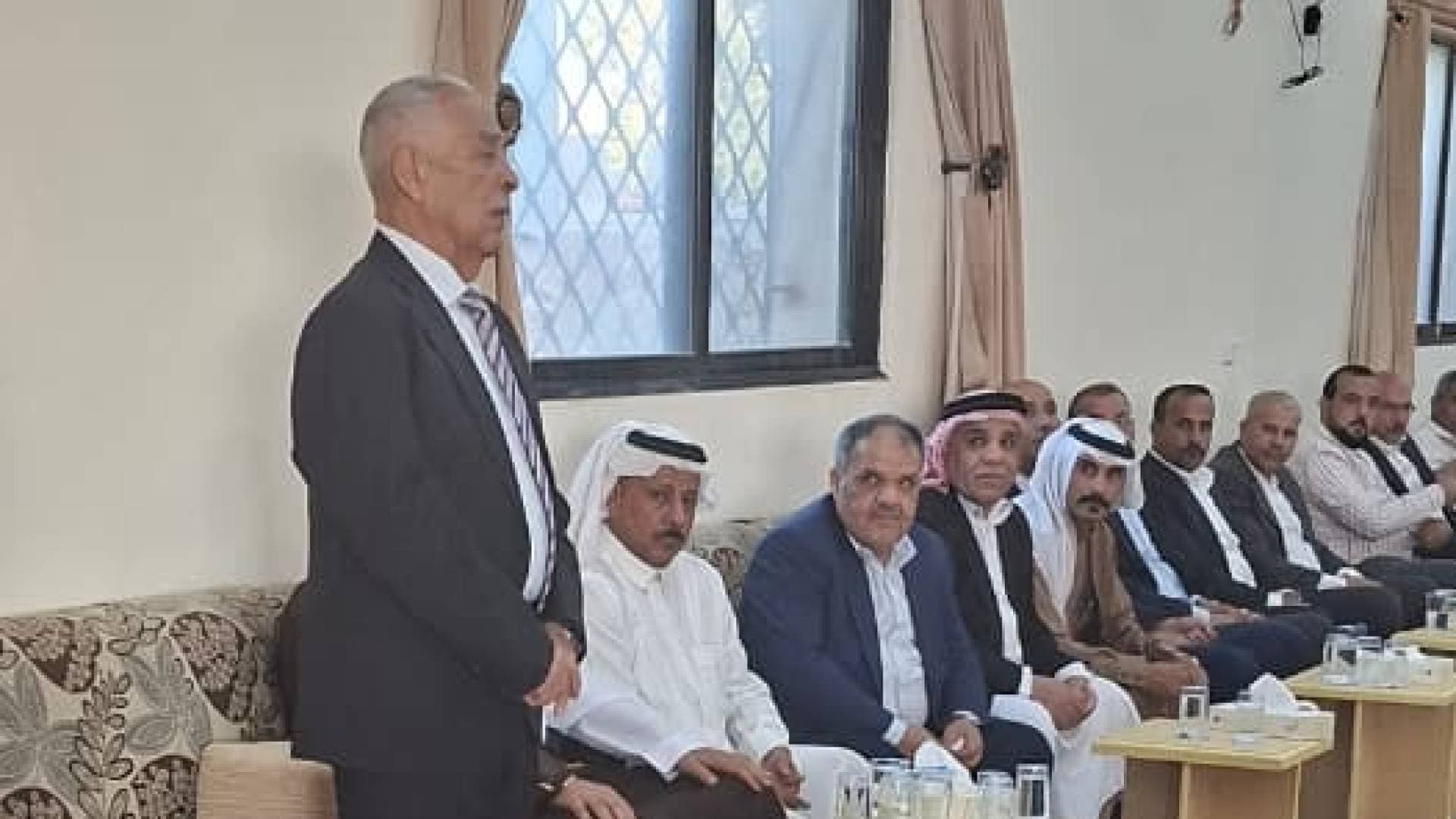 مندوبا عن الملك وولي العهد...العيسوي يعزي عشيرة الرحامنة
