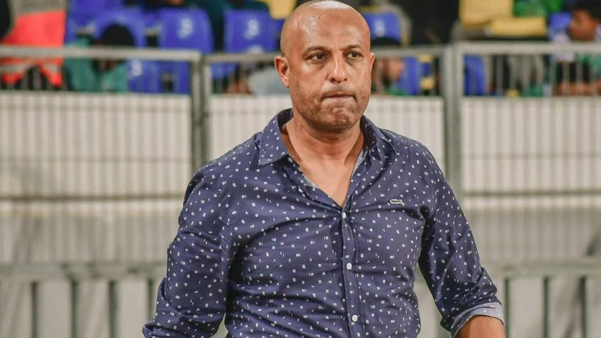 الفيصلي يعلن رسميا التعاقد مع المدرب المصري طارق مصطفى