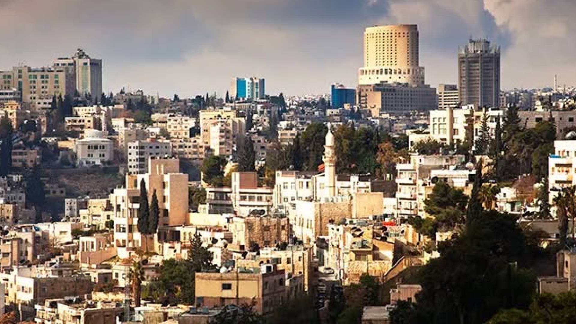 طقس العرب: عمان تسجل الليلة أقل درجة حرارة صغرى بين العواصم العربية