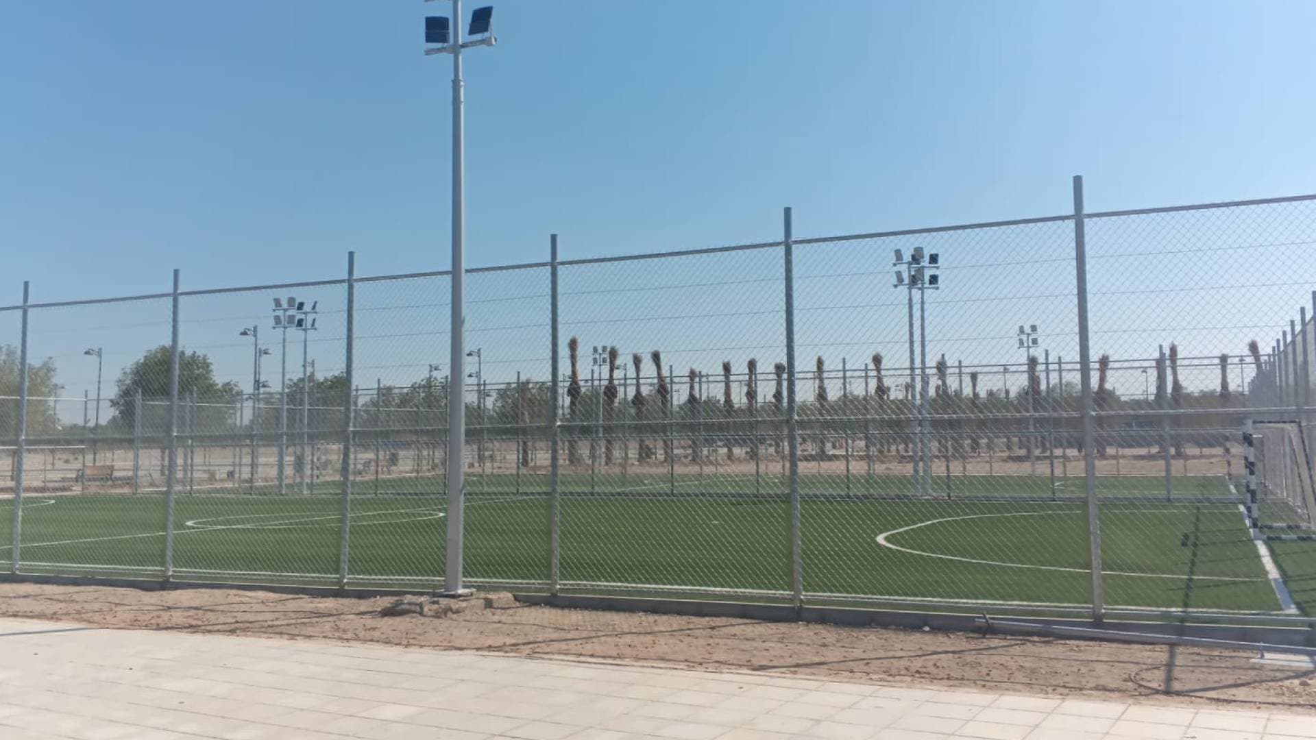 بتوجيهات حكومية.. استكمال إنشاء ملاعب رياضية جديدة في كورنيش البحر الميت وافتتاحها أمام الزوار