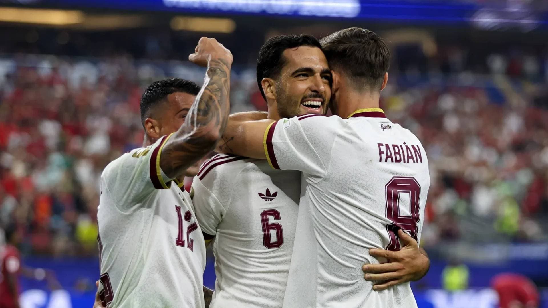 ثلاث مفارقات قادت "لاروخا" لربع نهائي كأس العالم 2026