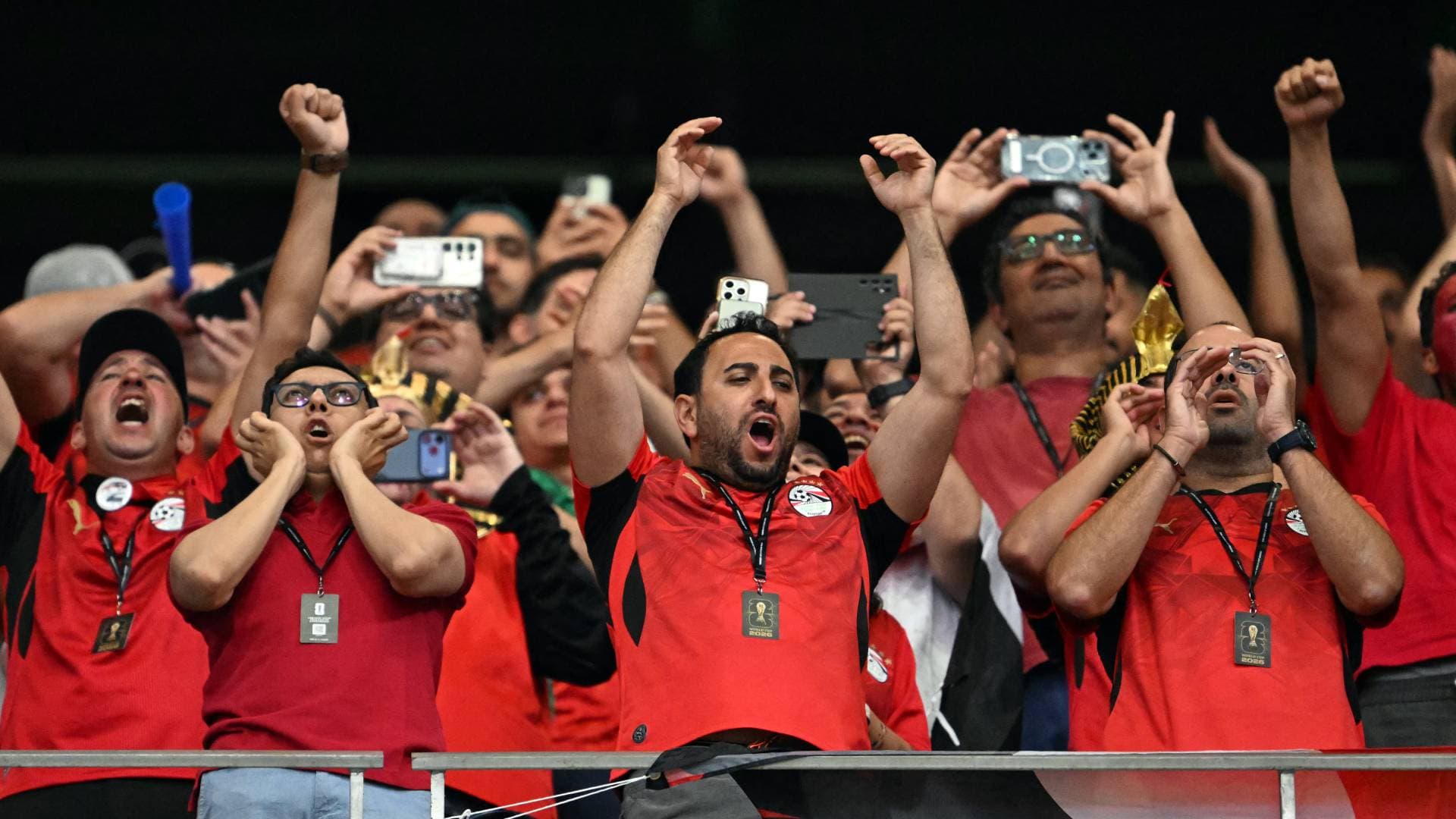 وفاة مشجع مصري إثر انفعال زائد خلال متابعة مباراة مصر والأرجنتين