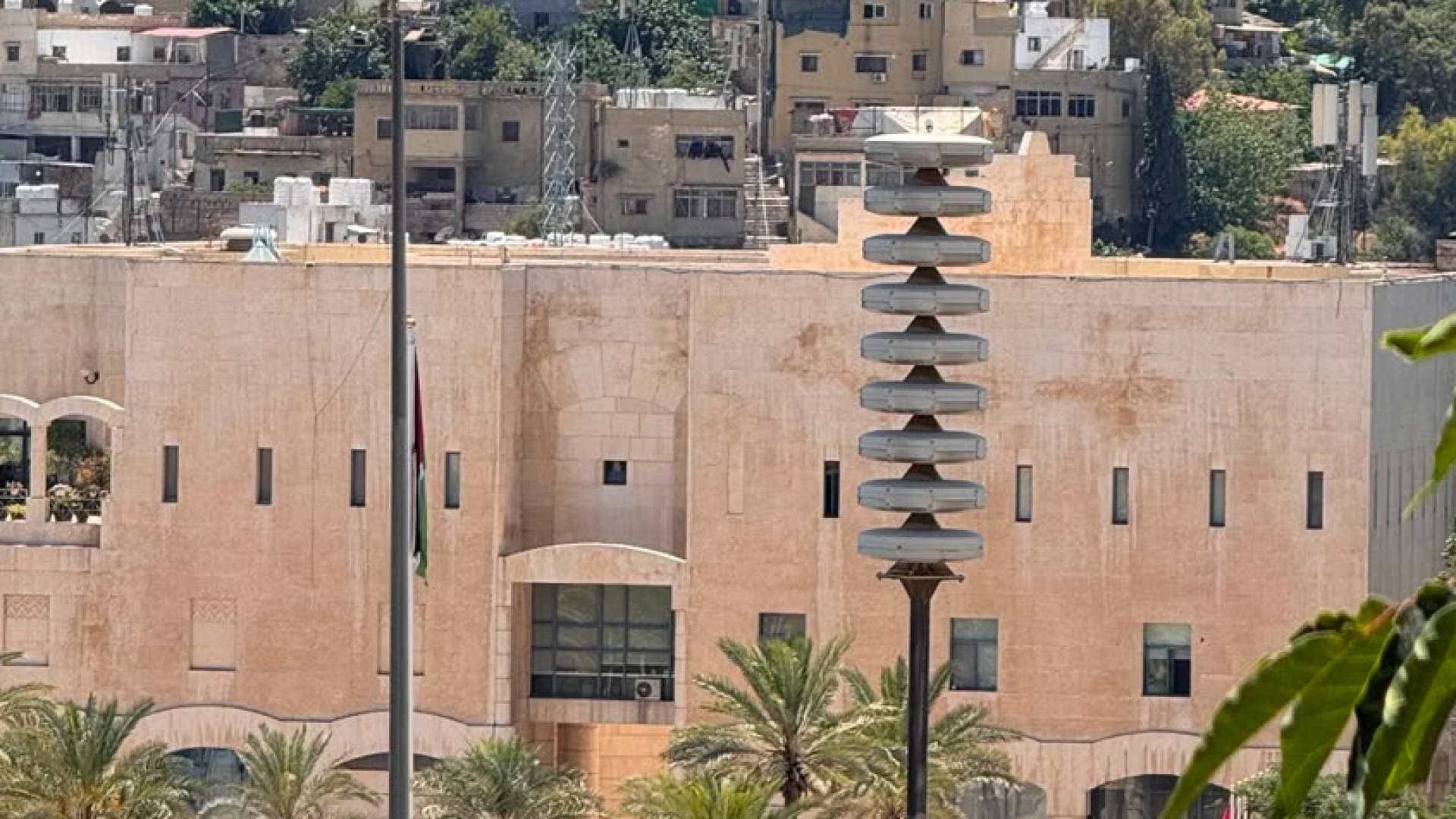 نصائح وإرشادات للمواطنين والمقيمين للتعامل مع صفارات الإنذار في الأردن