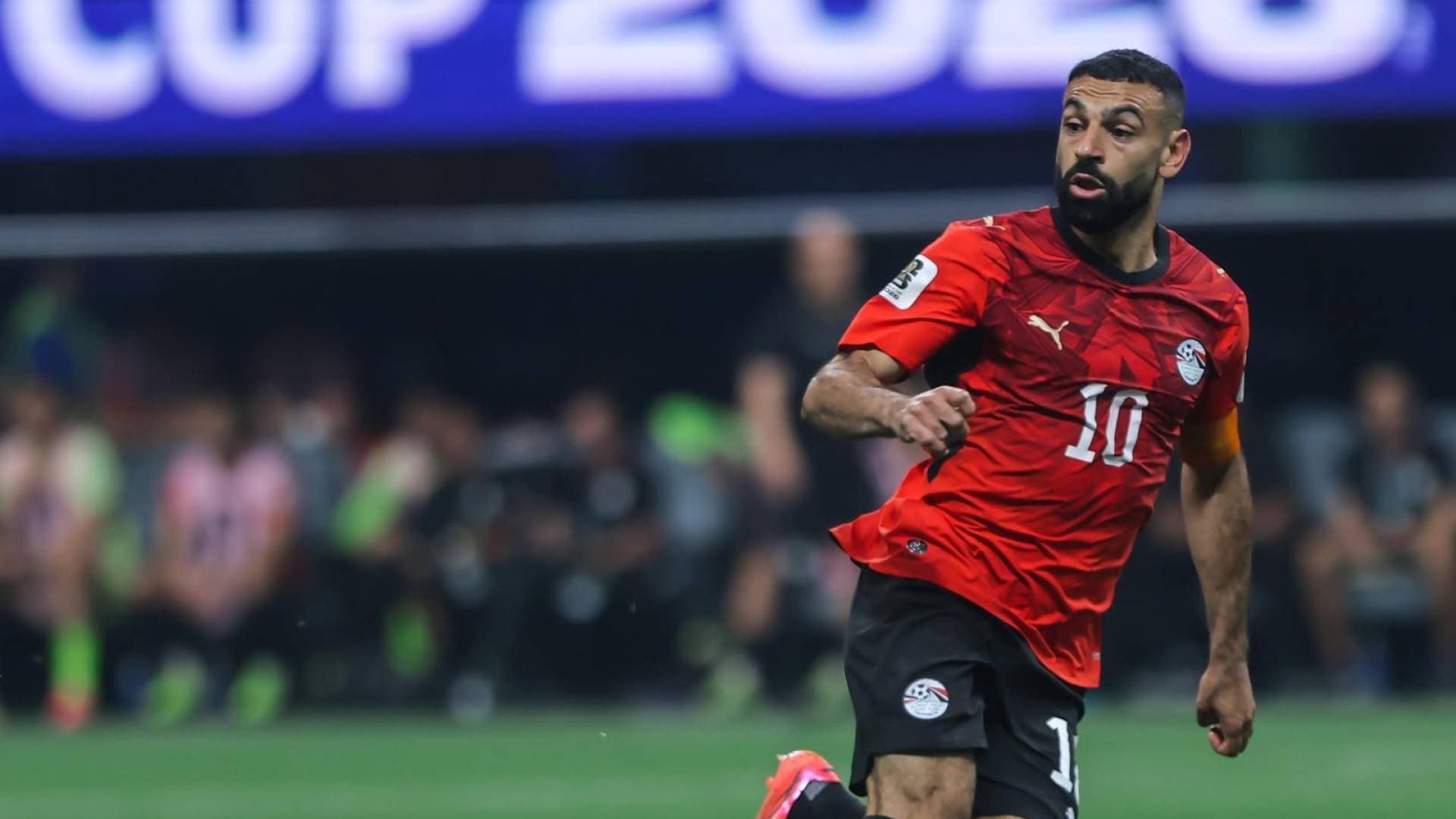 محمد صلاح يوجه رسالة مؤثرة للجماهير: "التأهل ليس كافيا.. وهذا الفريق يستحق ثقتكم"