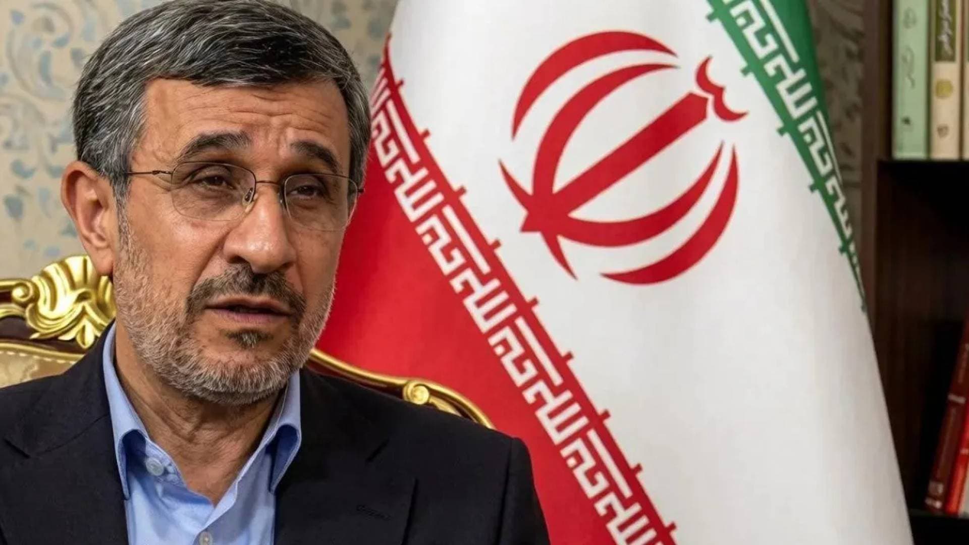 خطة "القط ذي الحذاء".. مشروع سري لإسقاط النظام الإيراني وتنصيب أحمدي نجاد