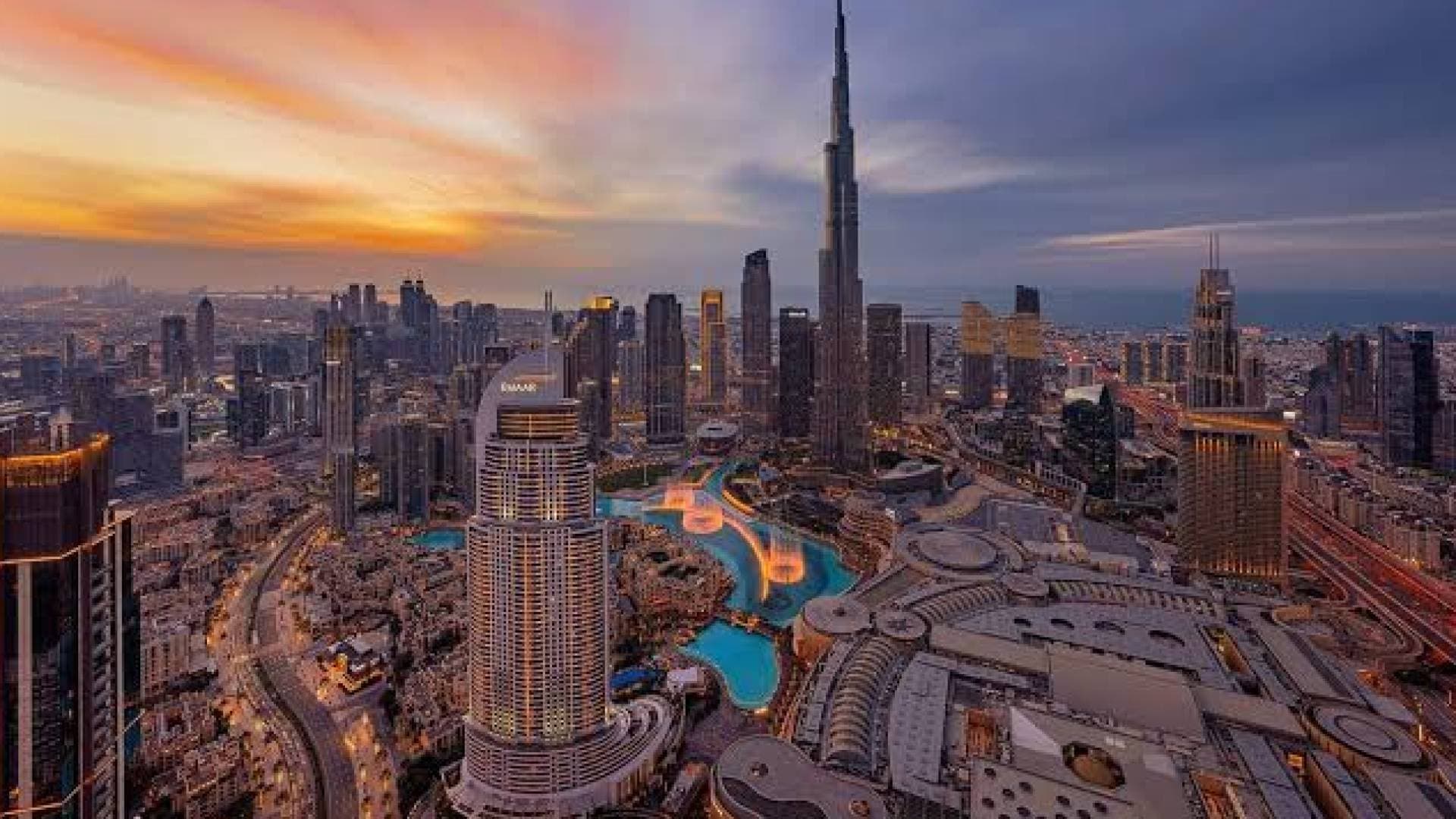 المكتب الإعلامي لحكومة دبي ينفي صحة أنباء دوي انفجارات وسط المدينة