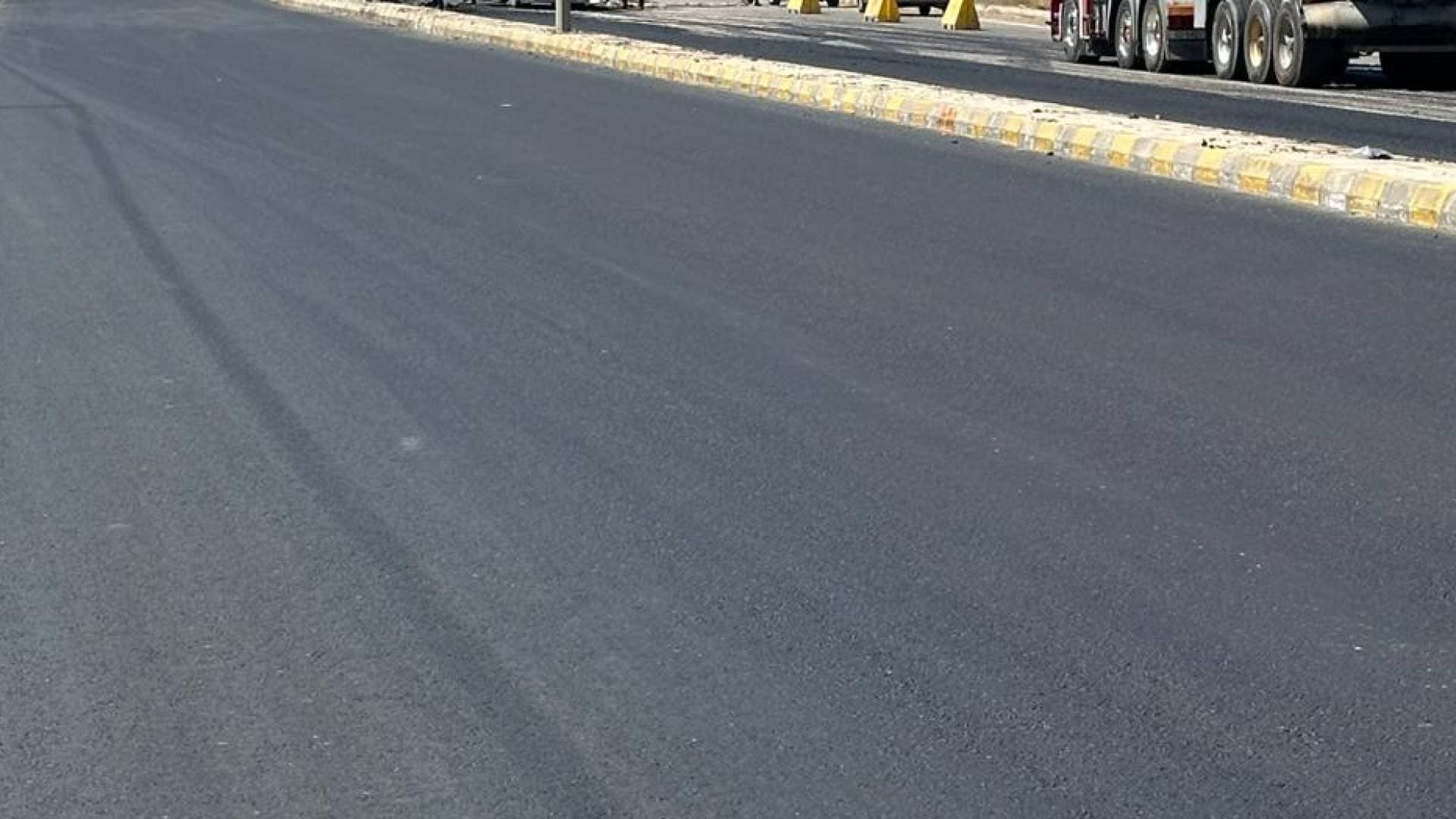 الأشغال تعلن بدء صيانة أجزاء جديدة من طريق ناعور / أم البساتين الأحد