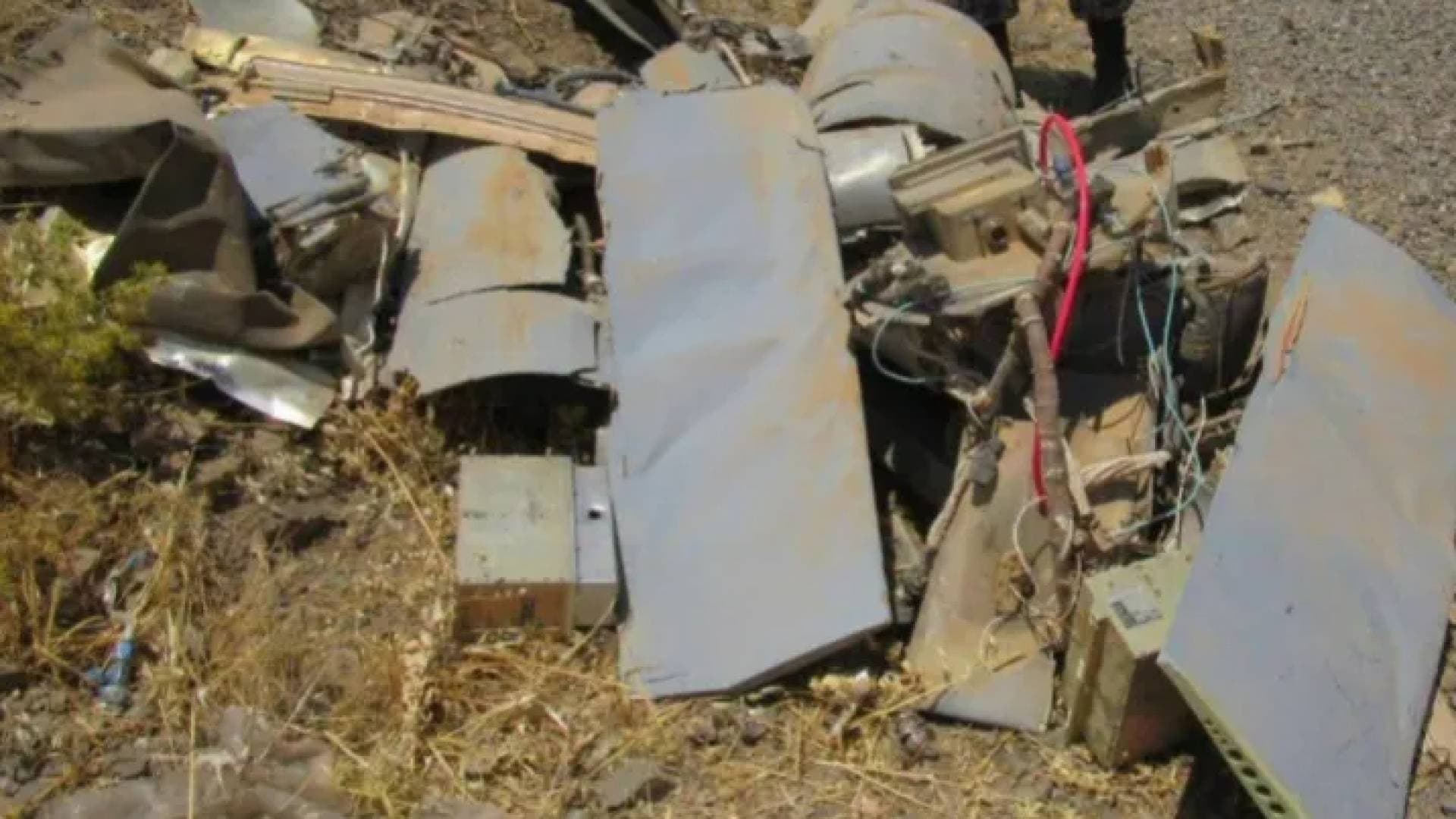 الجيش الإيراني: دفاعاتنا الجوية اعترضت ودمرت صاروخ كروز أمريكيا غرب البلاد