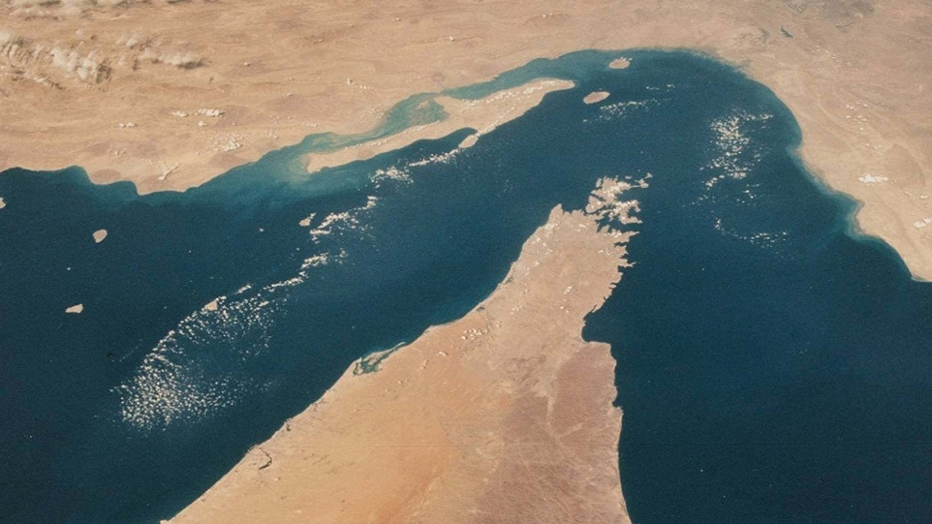 الخوالدة لـ"رؤيا": رغبة طهران في السيطرة على مضيق هرمز تخالف الأعراف الملاحية الدولية.. فيديو